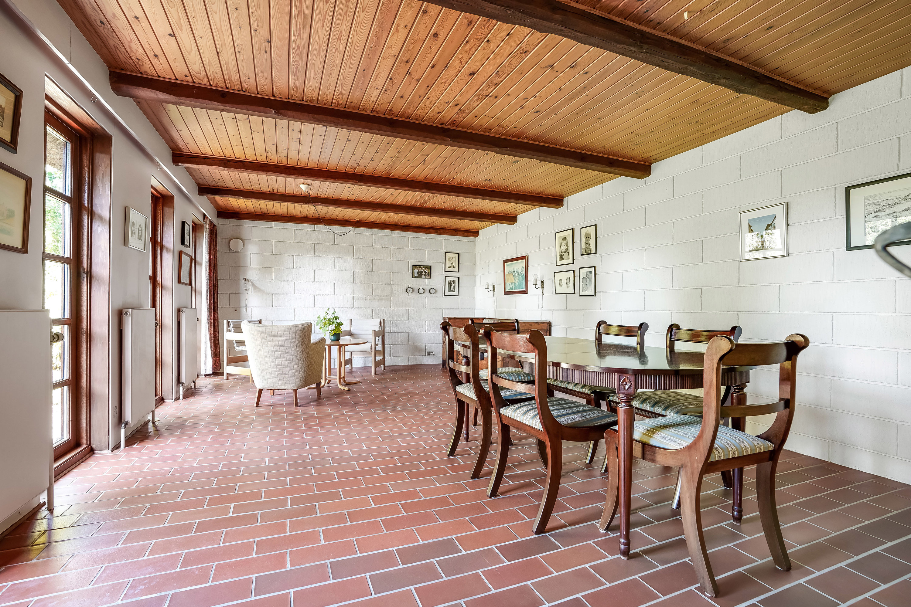 Fremhævet stue billede i fuldskærmstilstand. Billede af Stærmosevej 106, Render, 5690 Tommerup