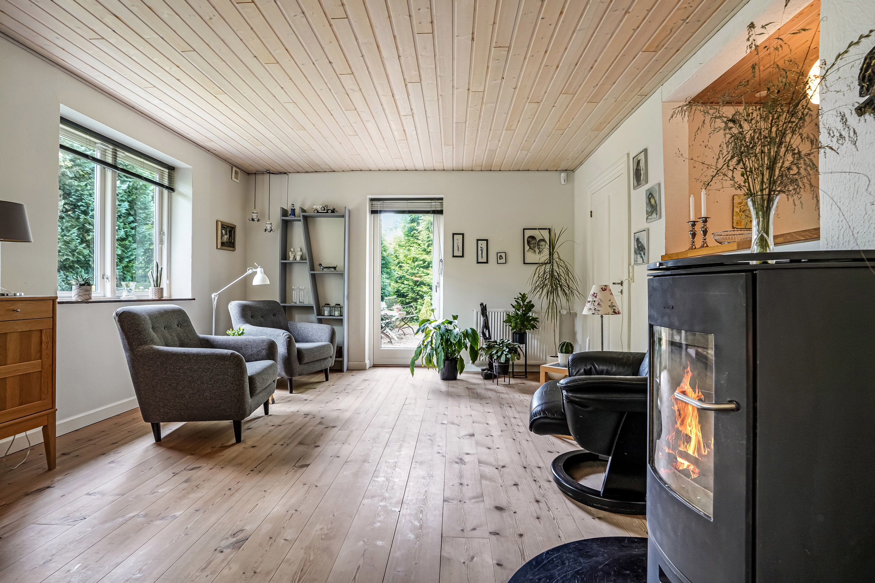 Fremhævet stue billede i fuldskærmstilstand. Billede af Vejlevej 71, 7300 Jelling