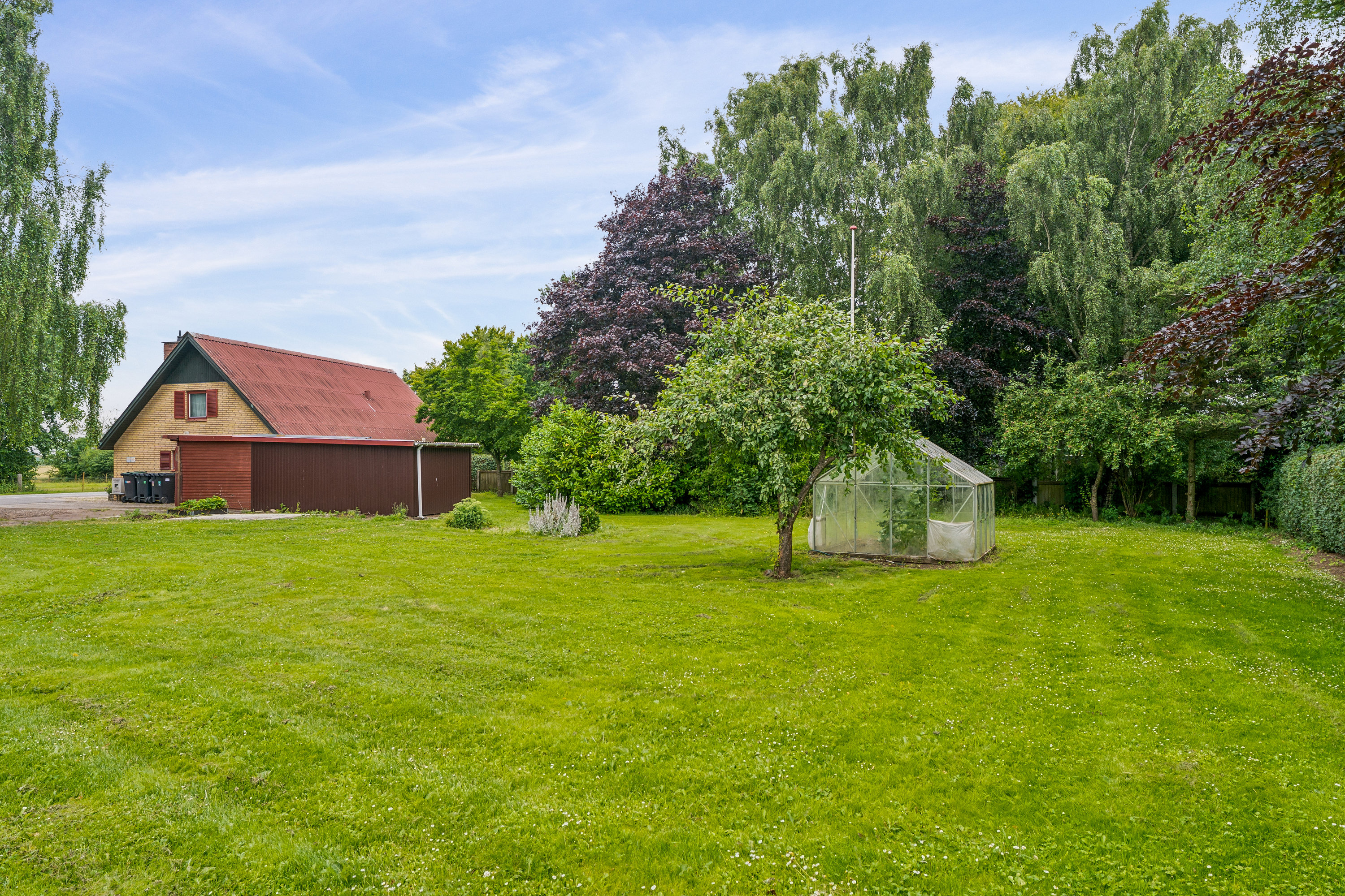 Fremhævet ejendom 1 billede i fuldskærmstilstand. Billede af Vesterled 9, Hvorslev, 8860 Ulstrup