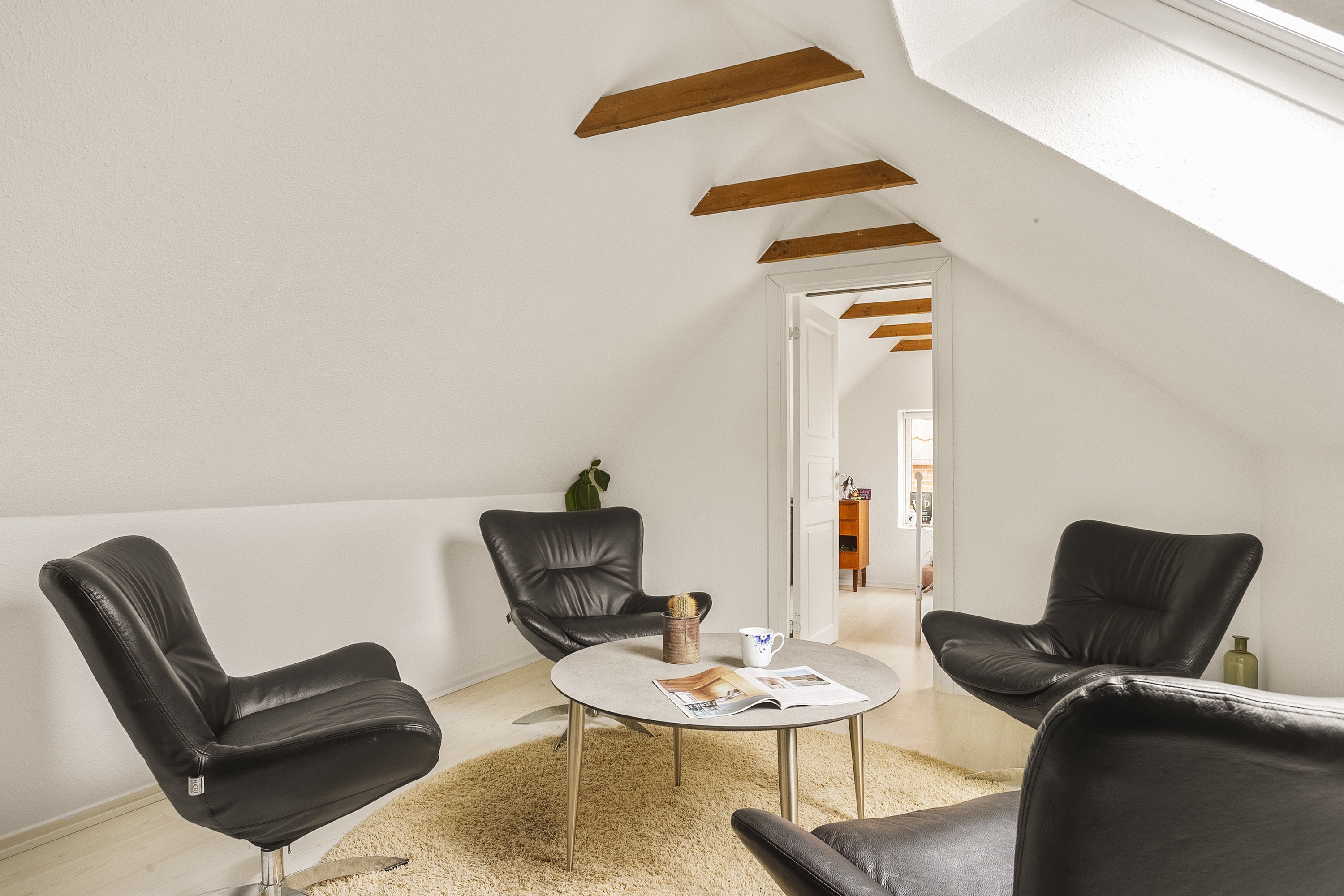 Fremhævet stue billede i fuldskærmstilstand. Billede af Skibbrogade 31, 2., 6100 Haderslev