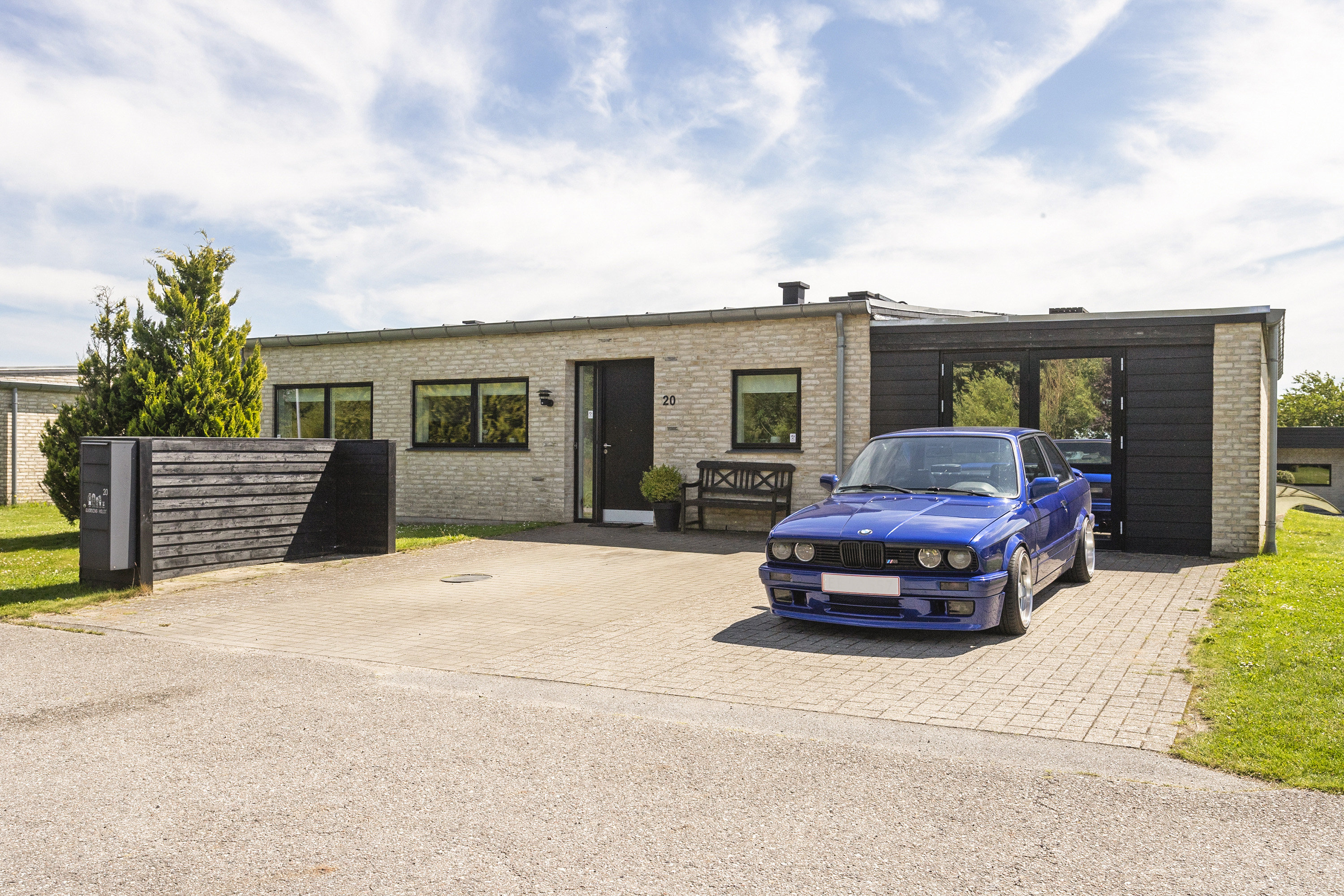 Fremhævet ejendommen billede i fuldskærmstilstand. Billede af Vigårdsvej 20, Læborg, 6600 Vejen