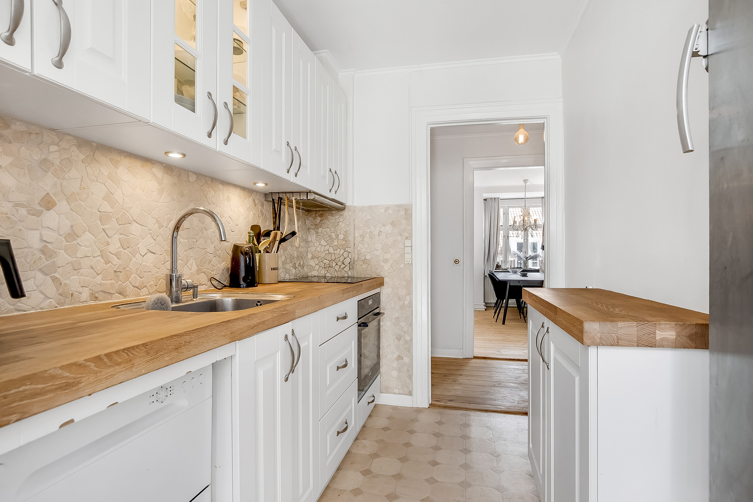 Miniaturebillede 1: køkken. Billede af Haderslevvej 12B, 2., 6000 Kolding