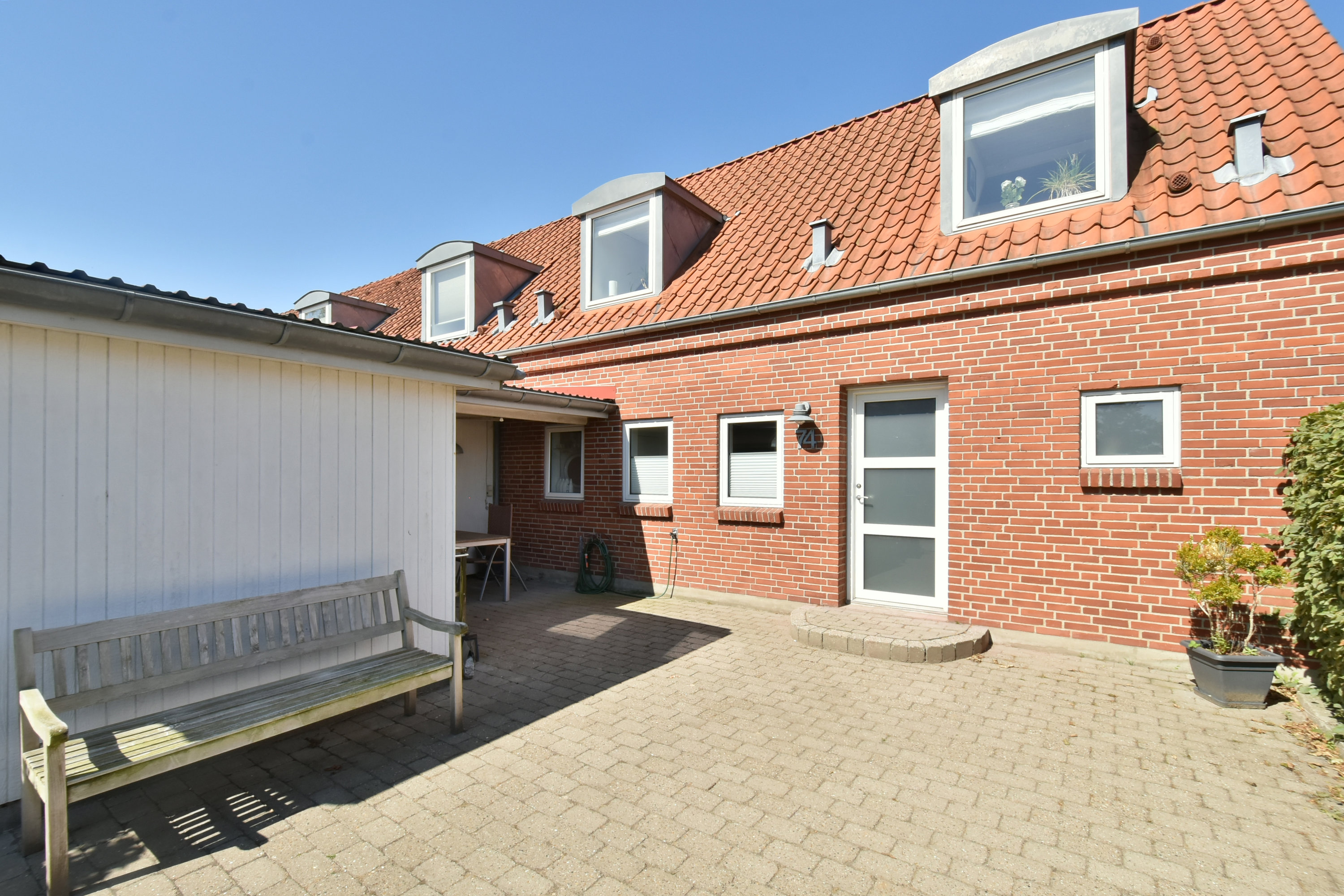 Fremhævet ejendommen billede i fuldskærmstilstand. Billede af Korsørvej 74, 7400 Herning