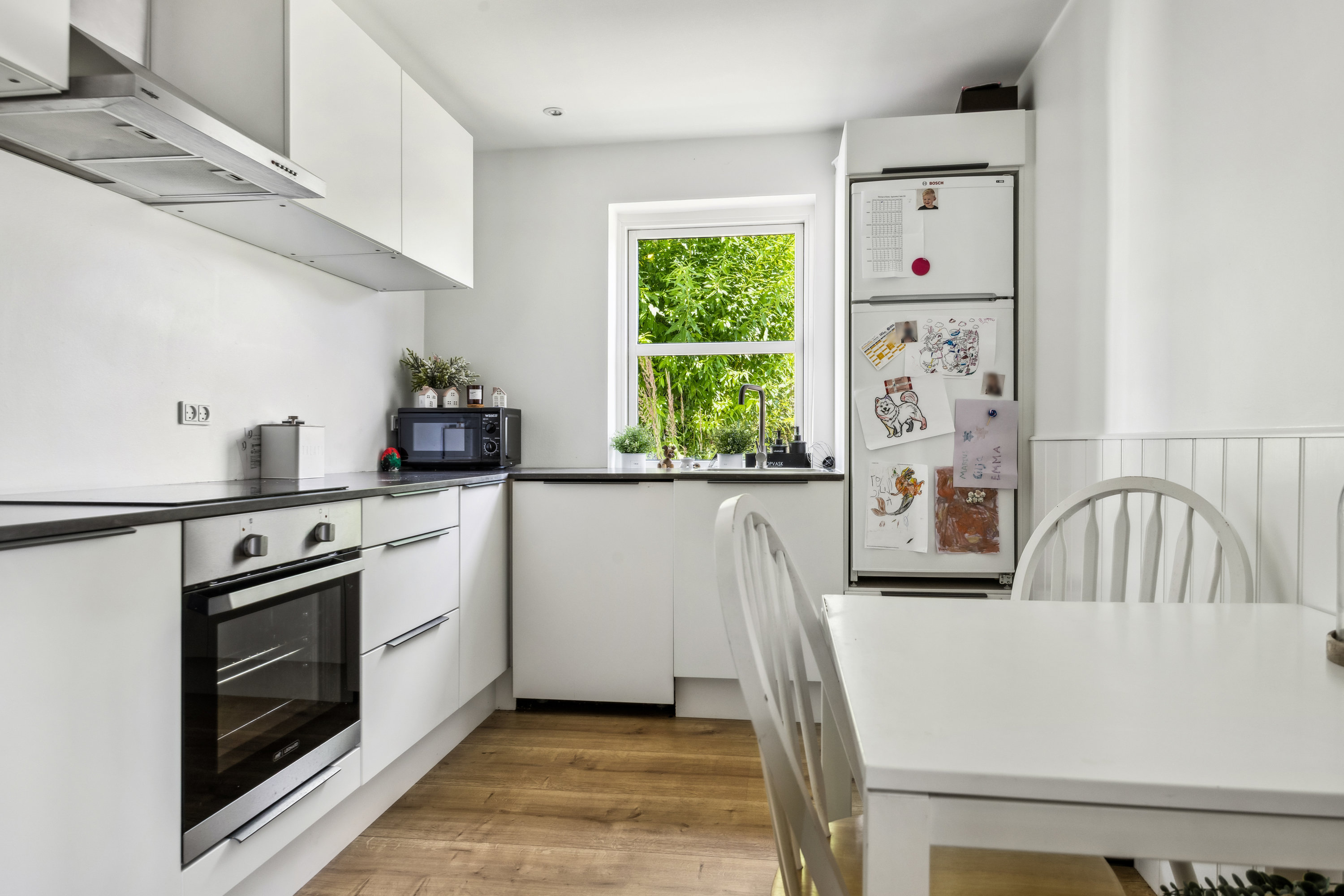 Fremhævet køkken billede i fuldskærmstilstand. Billede af Vodskovvej 136, 9310 Vodskov