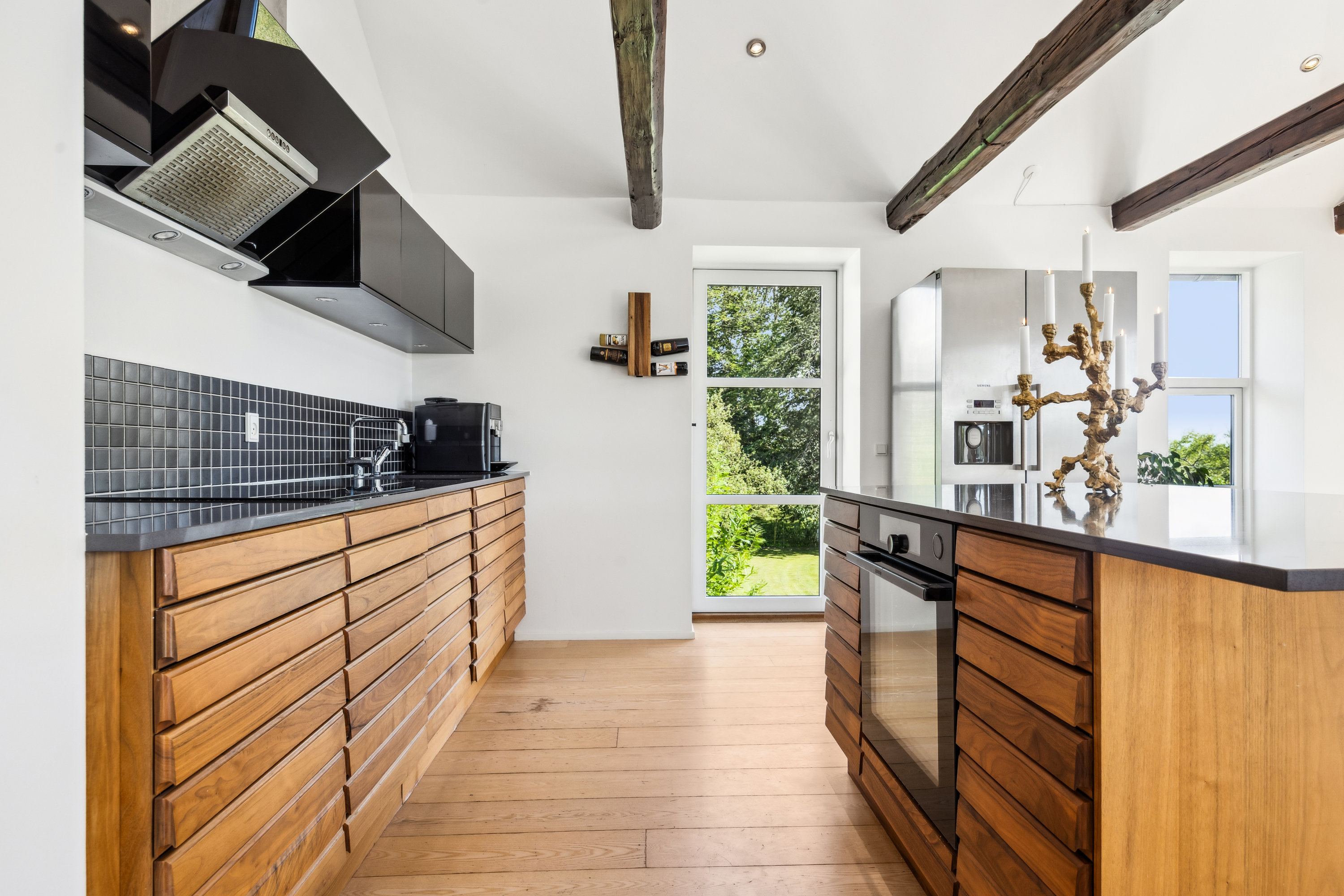 Fremhævet køkken billede i fuldskærmstilstand. Billede af Vodskovvej 136, 9310 Vodskov