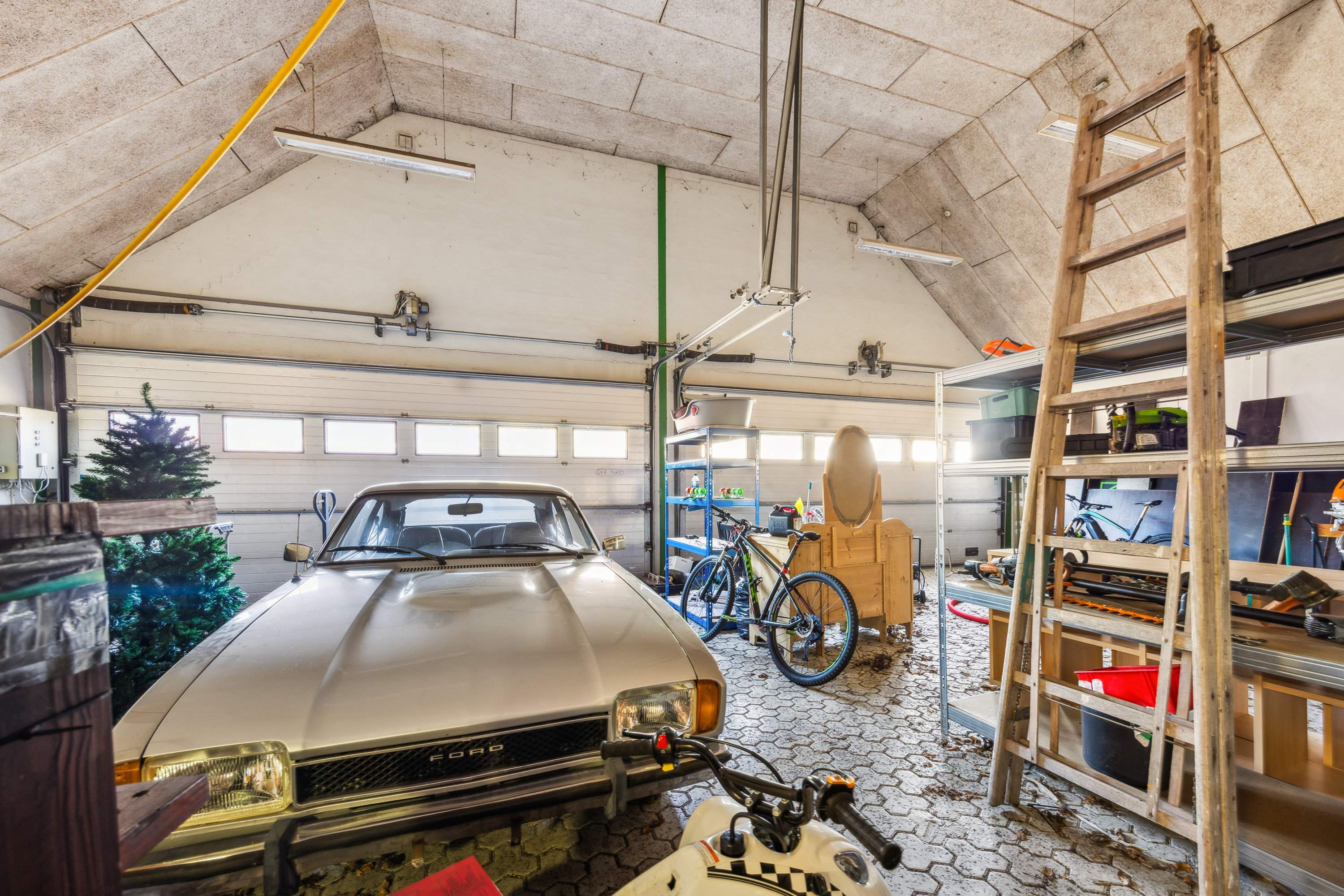 Fremhævet garage billede i fuldskærmstilstand. Billede af Toftevej 38, 9440 Aabybro