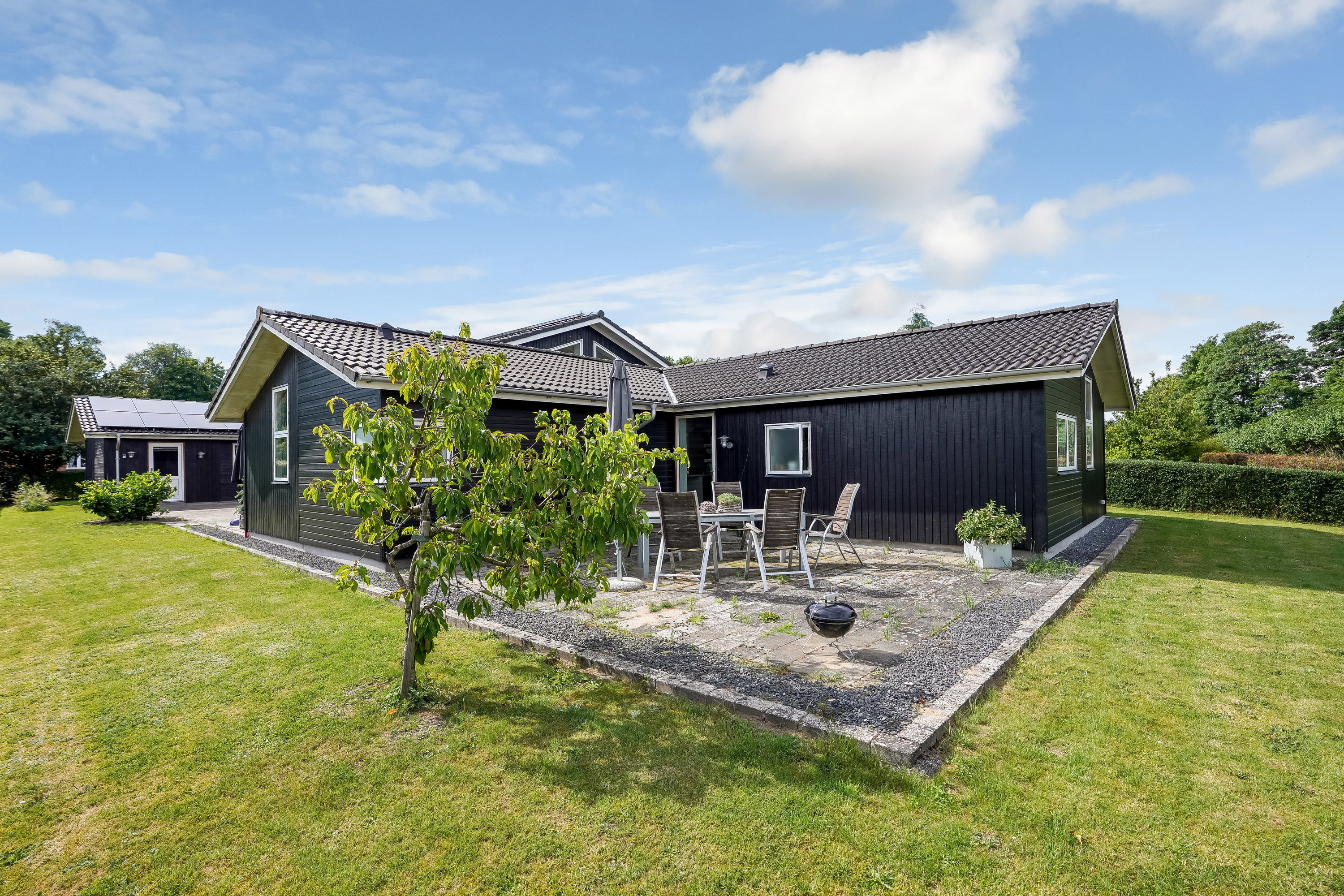 Fremhævet  billede i fuldskærmstilstand. Billede af Hasselvej 4, Lunghøj, 5591 Gelsted