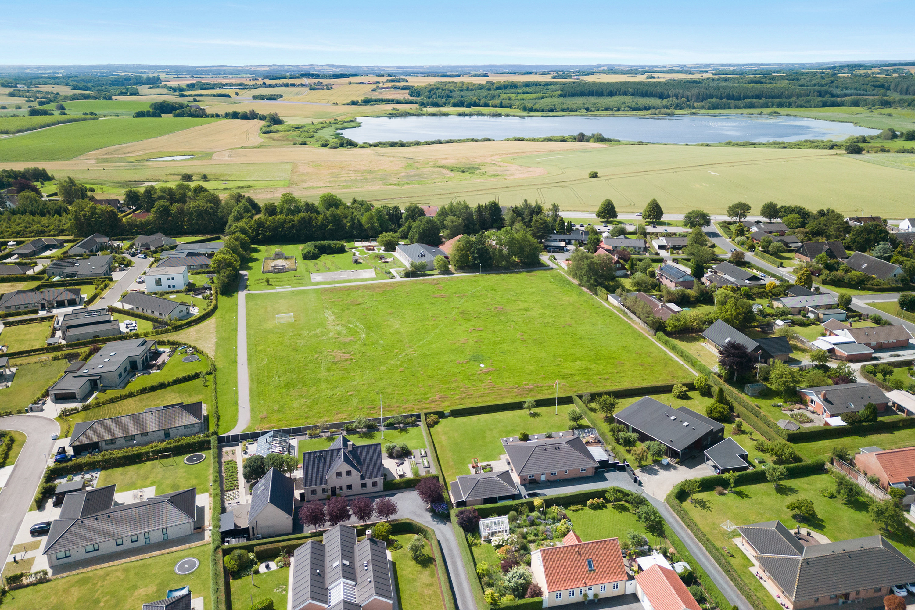 Fremhævet  billede i fuldskærmstilstand. Billede af Møllebakken 46R, Lading, 8471 Sabro