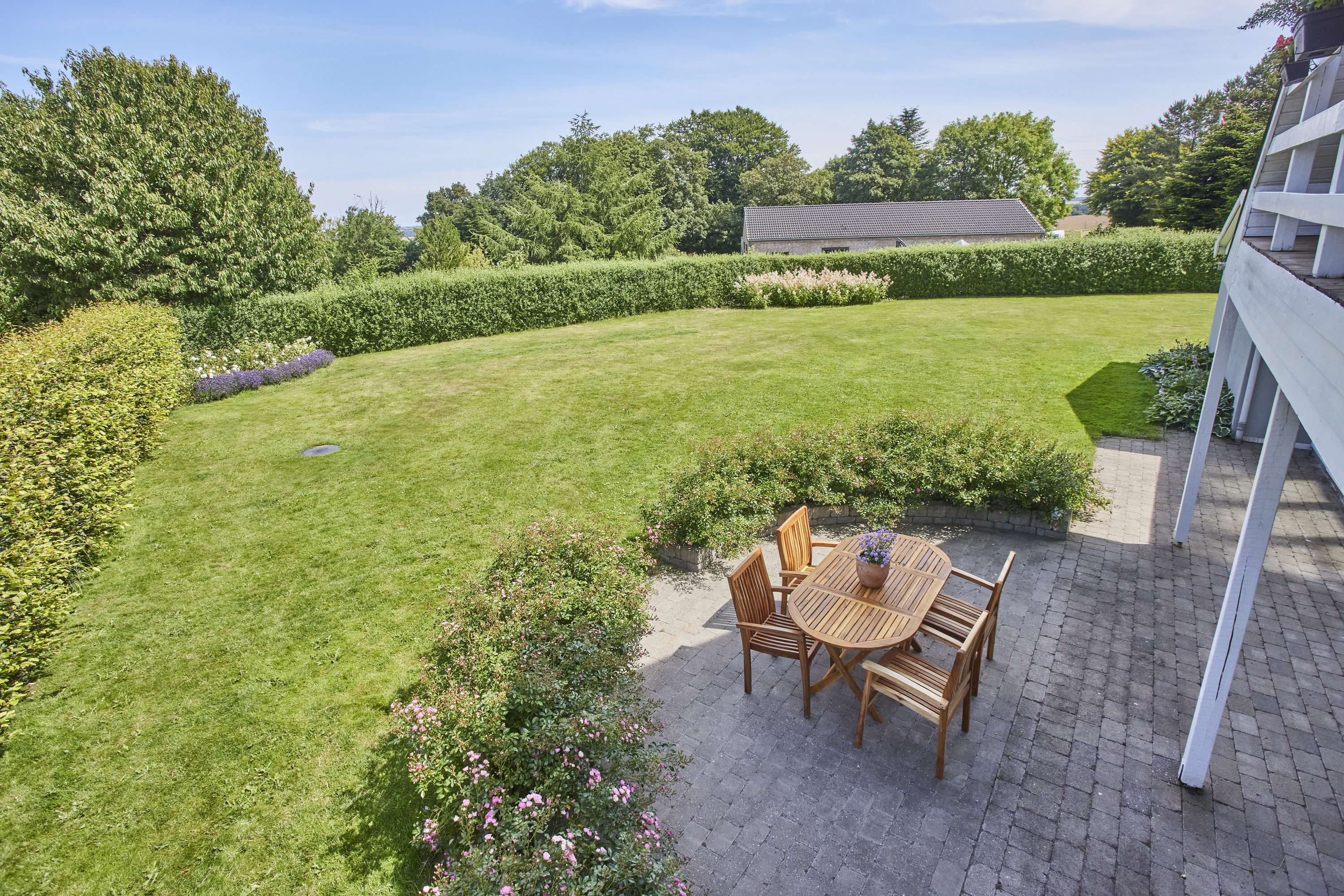 Fremhævet terrasse billede i fuldskærmstilstand. Billede af Ustrupvej 17, Ustrup, 8660 Skanderborg