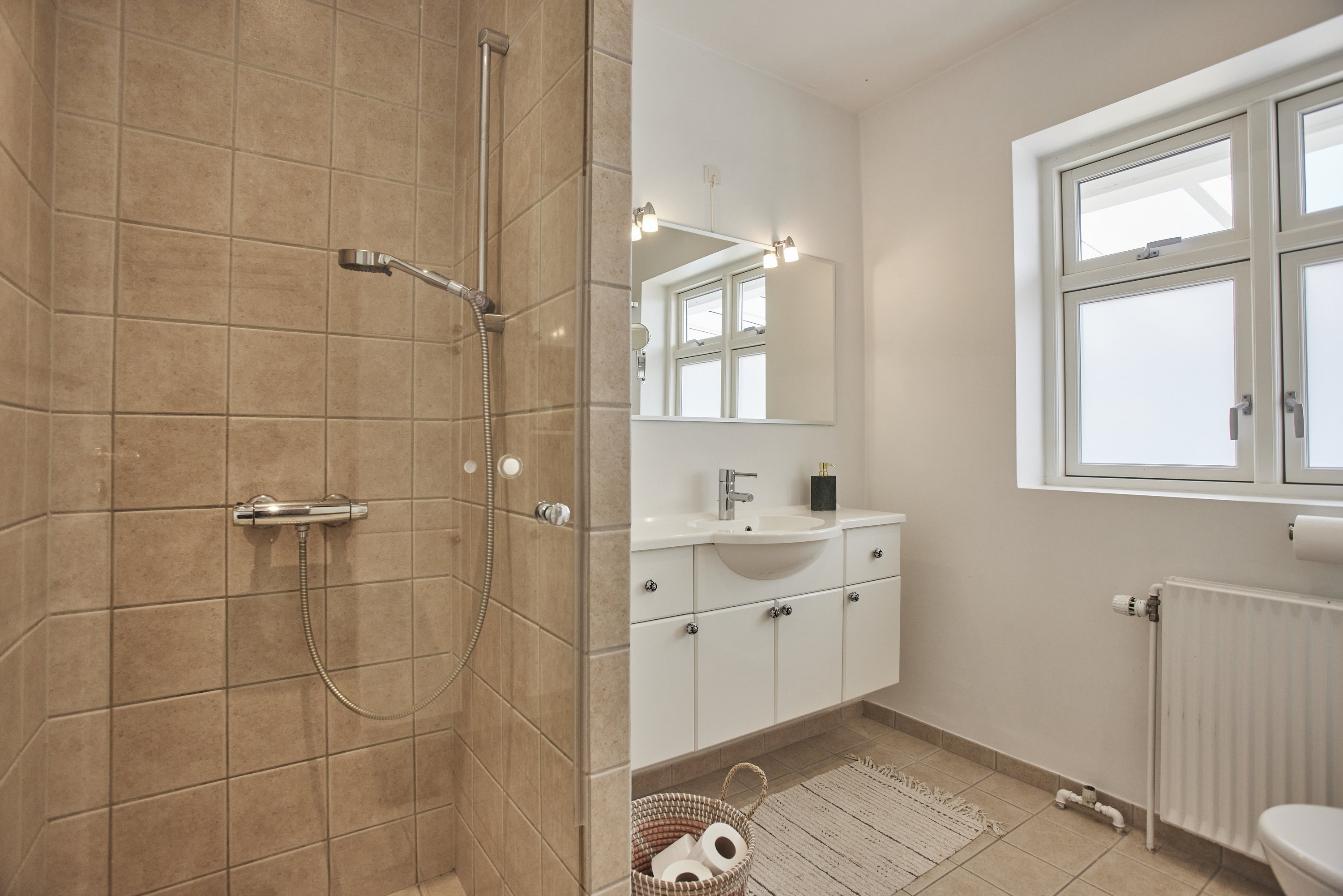 Fremhævet badeværelse billede i fuldskærmstilstand. Billede af Ustrupvej 17, Ustrup, 8660 Skanderborg