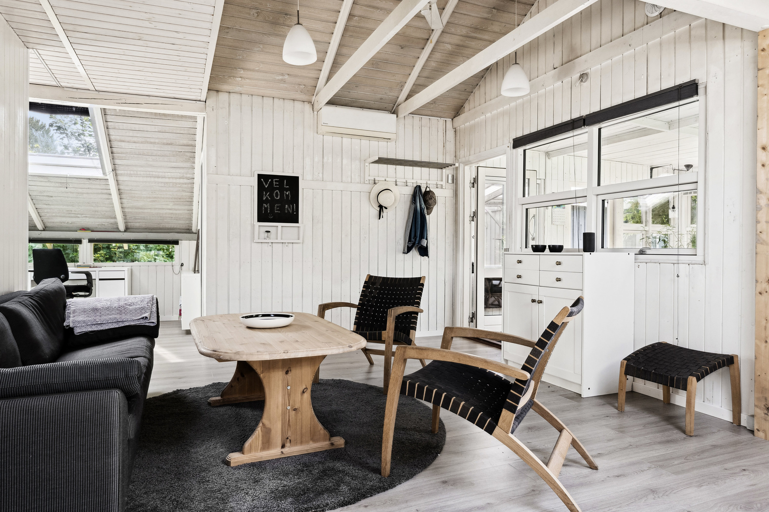 Fremhævet stue billede i fuldskærmstilstand. Billede af Forchhammervej 13, Nyrup, 4500 Nykøbing Sj