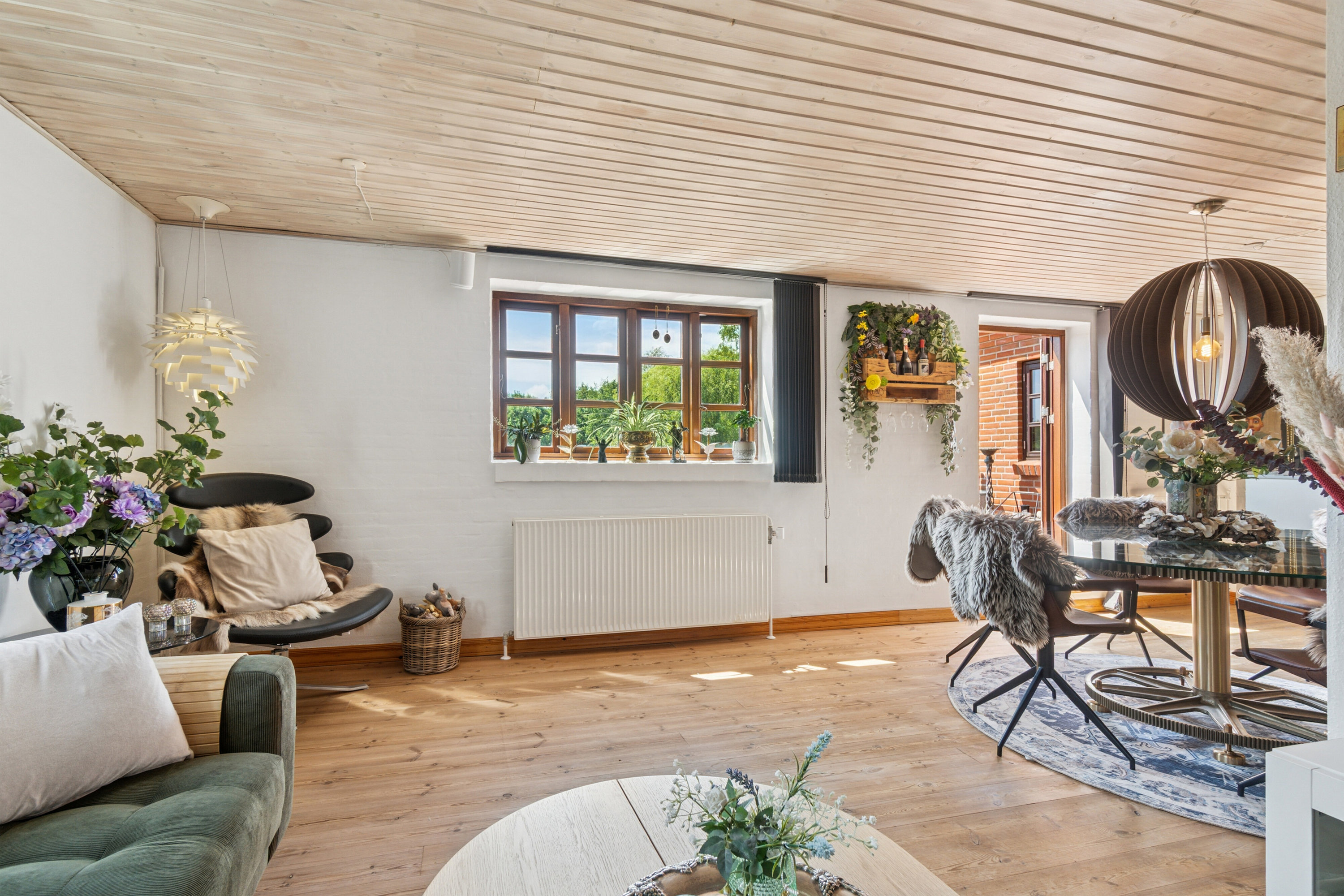 Fremhævet stue billede i fuldskærmstilstand. Billede af Skovalle 3, 8783 Hornsyld