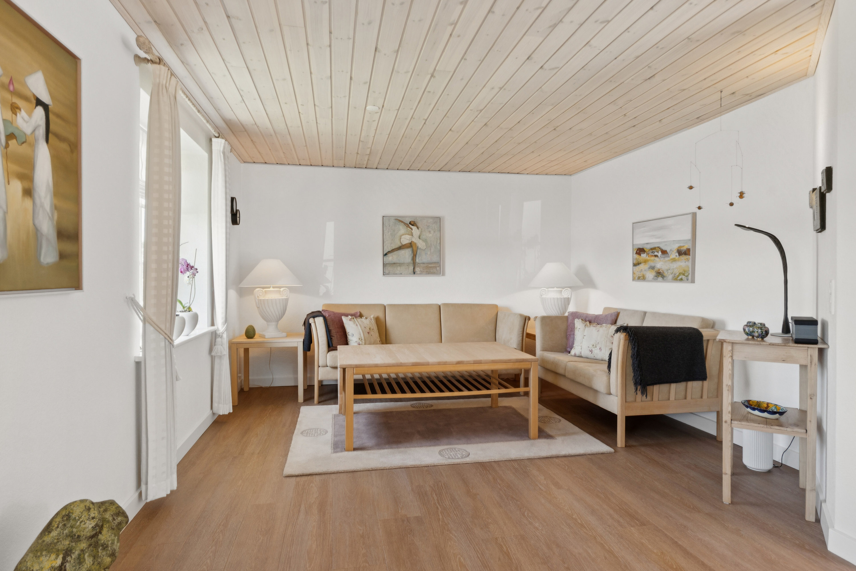 Fremhævet stue billede i fuldskærmstilstand. Billede af Kragkærvej 7, Astrup, 9800 Hjørring