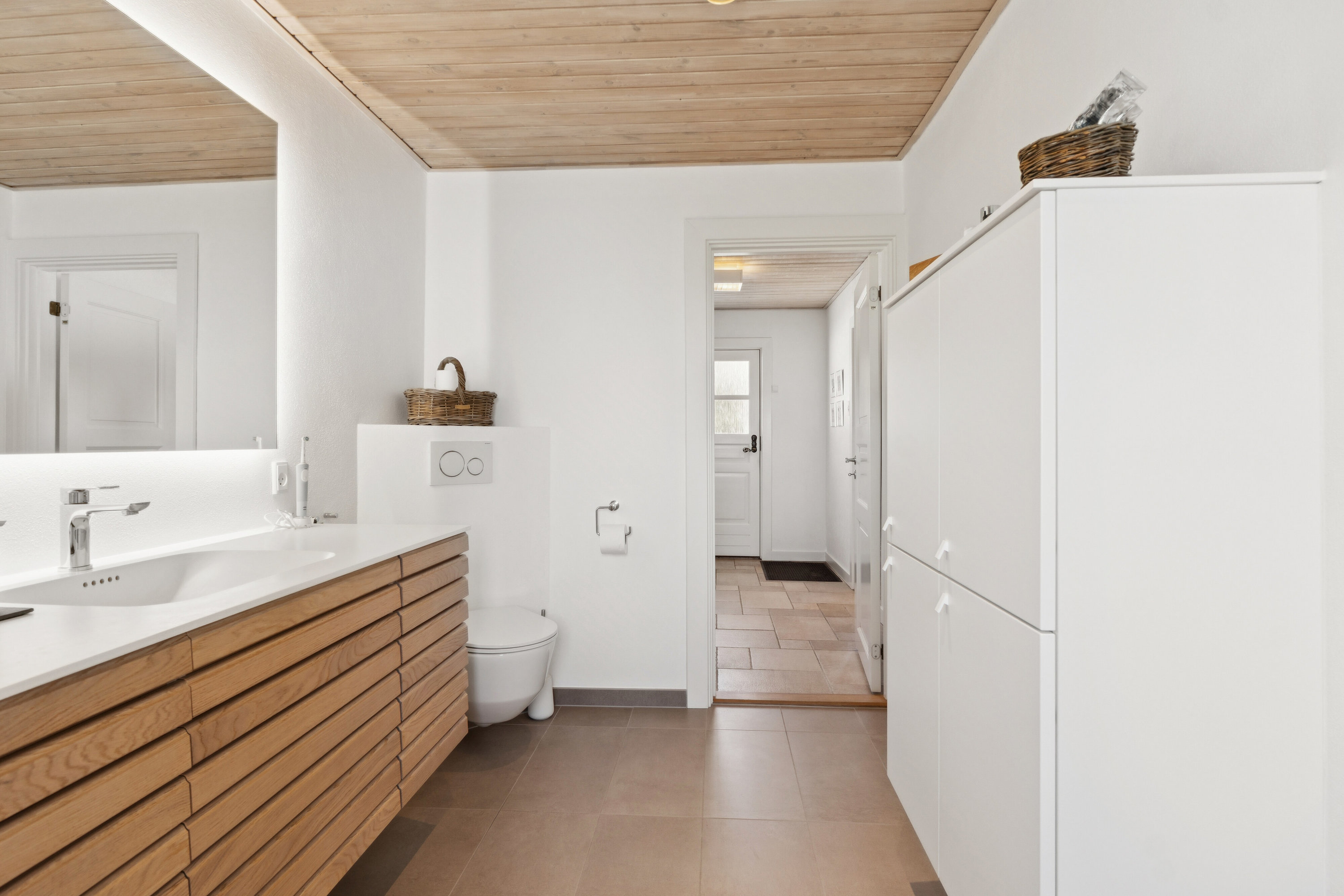 Fremhævet badeværelse billede i fuldskærmstilstand. Billede af Kragkærvej 7, Astrup, 9800 Hjørring