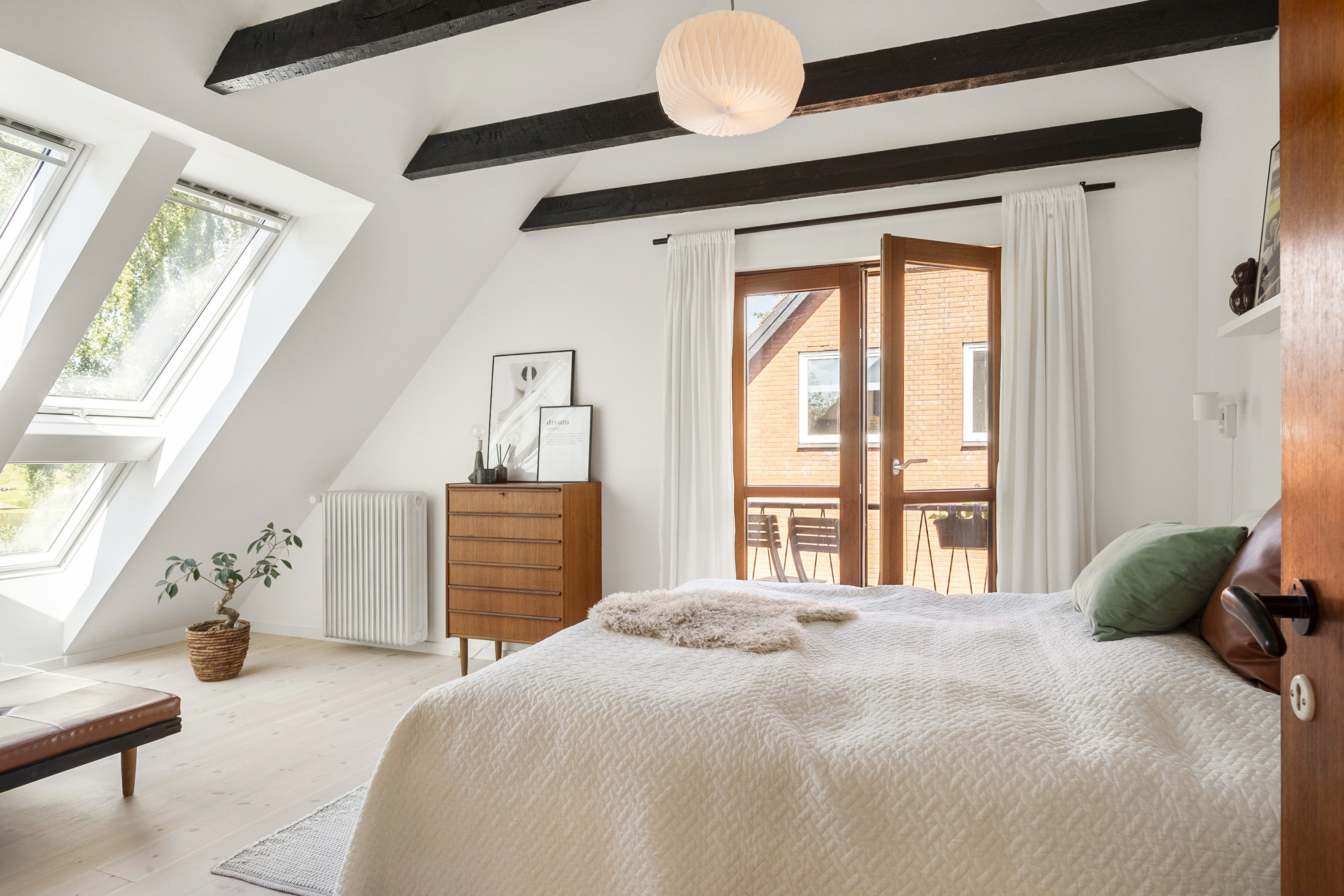 Fremhævet soveværelse billede i fuldskærmstilstand. Billede af Ny Erlevvej 22, 6100 Haderslev