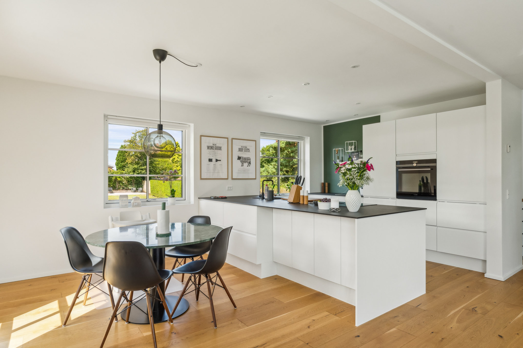 Miniaturebillede 1: stue. Billede af Kildevej 16, 8940 Randers SV