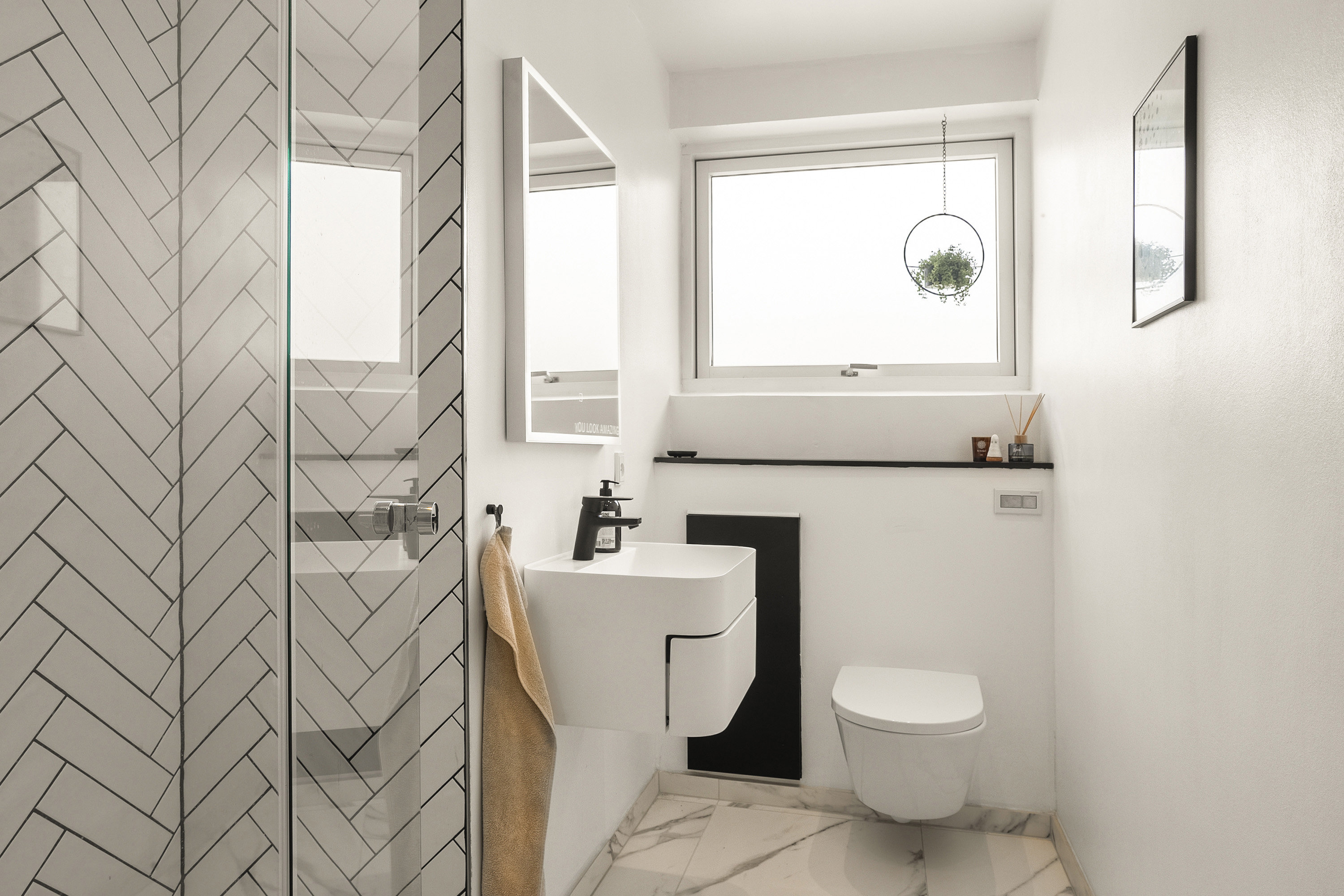 Fremhævet toilet billede i fuldskærmstilstand. Billede af Ny Erlevvej 22, 6100 Haderslev