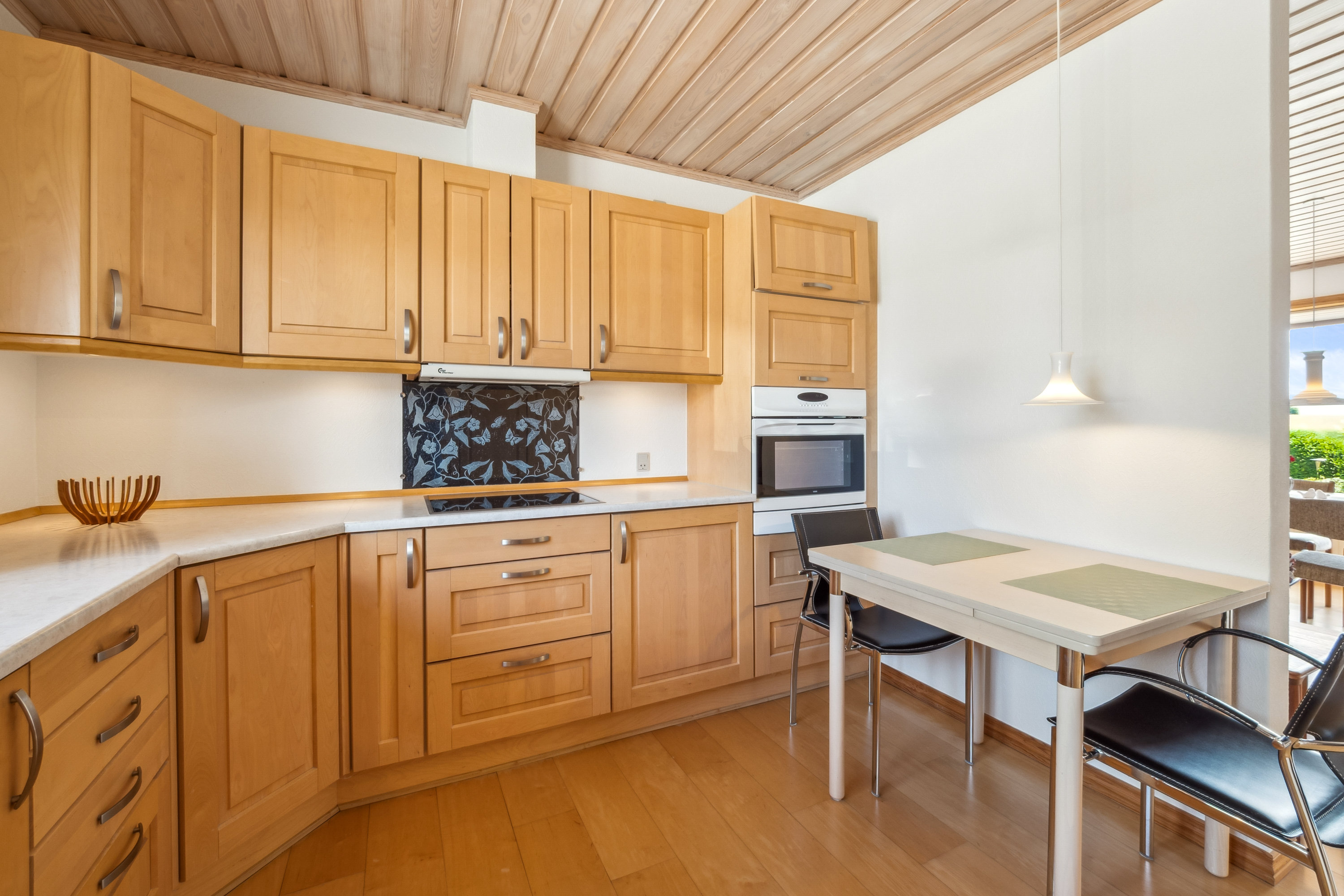 Fremhævet køkken billede i fuldskærmstilstand. Billede af Næssundvej 293, Ø Hvidbjerg, 7970 Redsted M