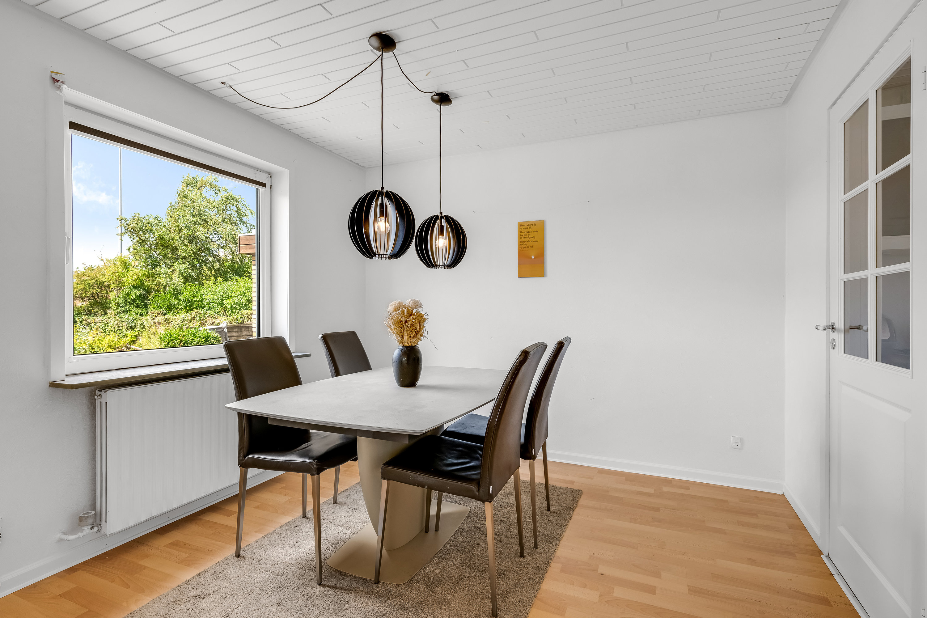 Fremhævet stue billede i fuldskærmstilstand. Billede af Marktoften 3, 6950 Ringkøbing