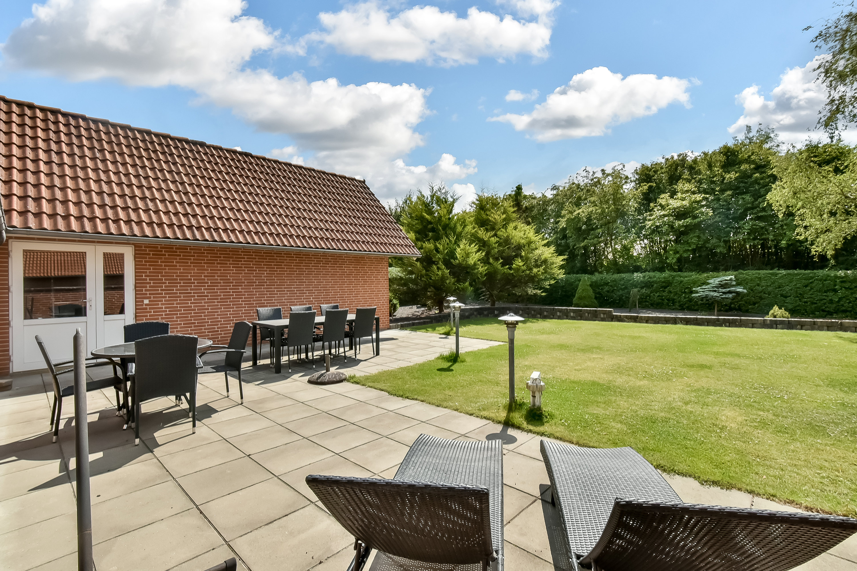 Fremhævet terrasse billede i fuldskærmstilstand. Billede af Vildbjergvænget 7, Tjørring, 7400 Herning