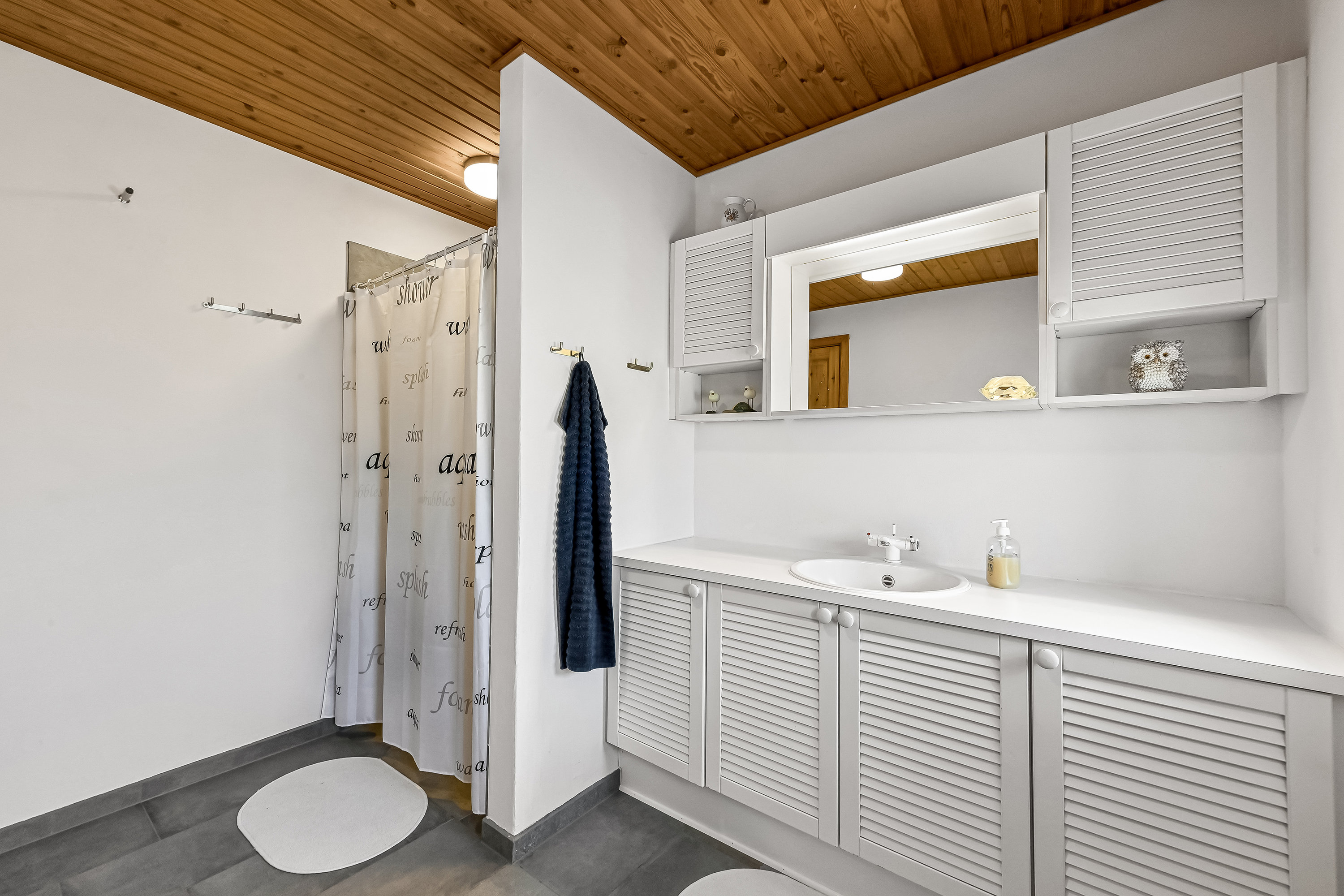 Fremhævet badeværelse billede i fuldskærmstilstand. Billede af Vildbjergvænget 7, Tjørring, 7400 Herning