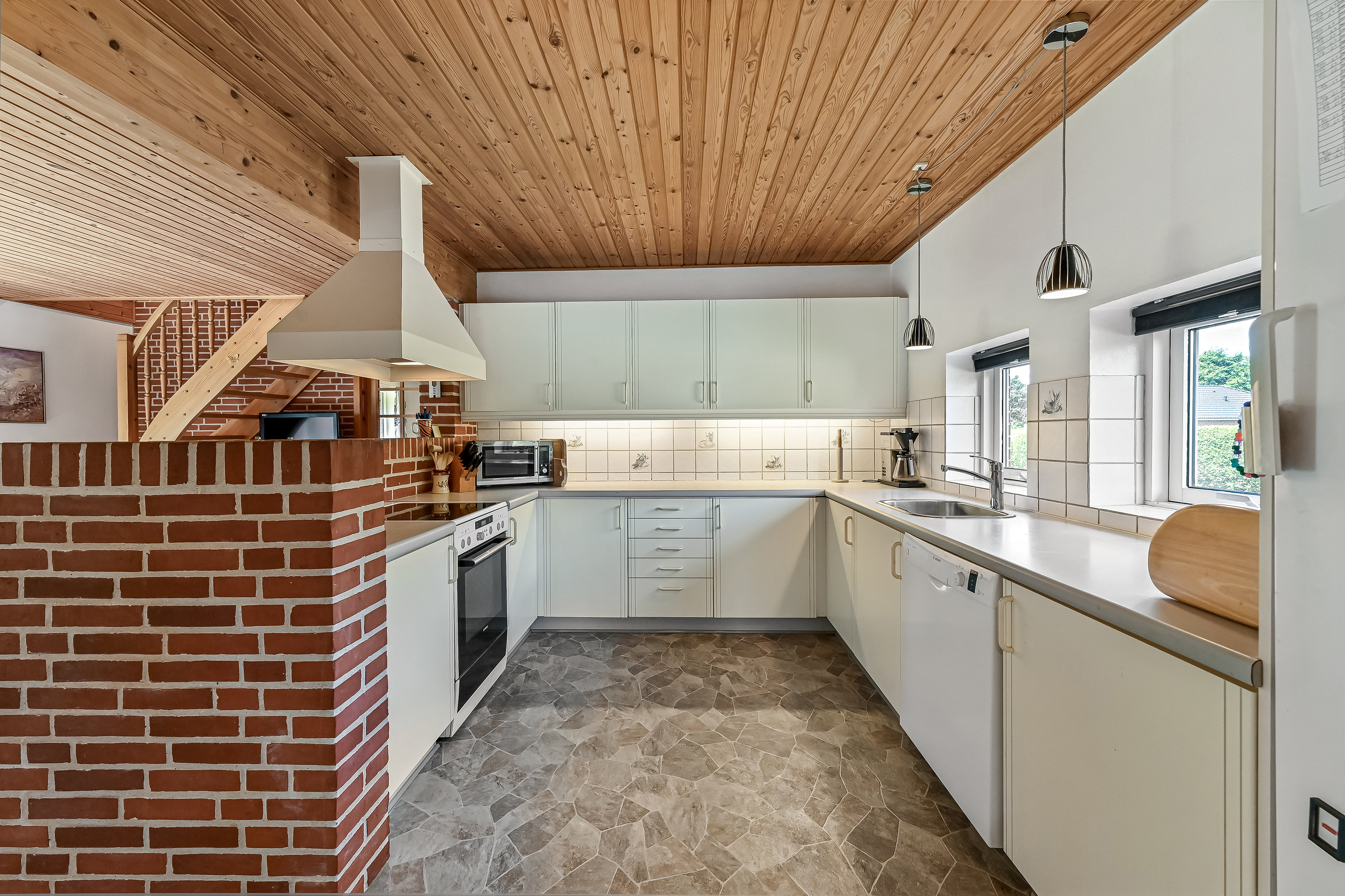 Fremhævet køkken billede i fuldskærmstilstand. Billede af Vildbjergvænget 7, Tjørring, 7400 Herning