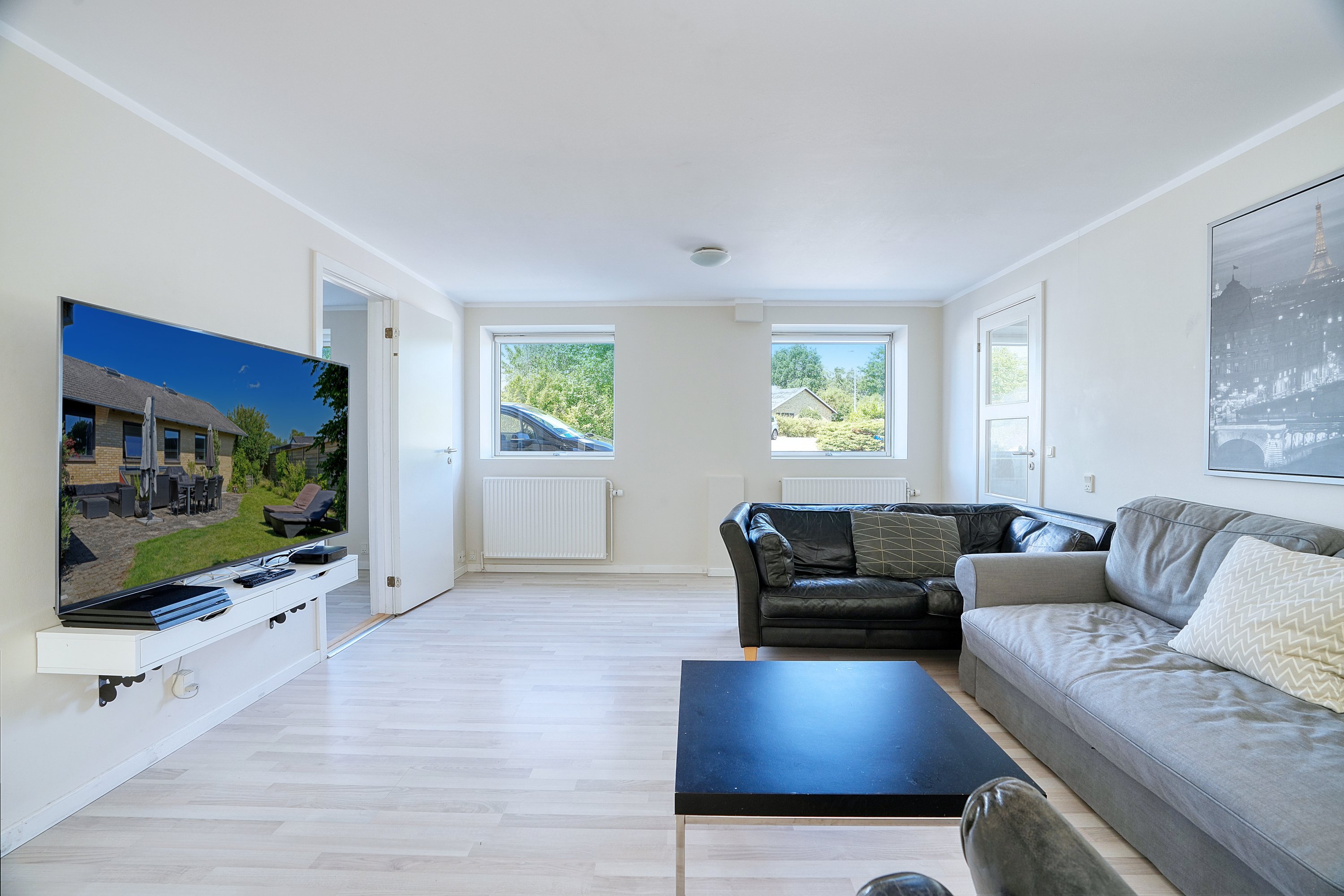 Fremhævet stue billede i fuldskærmstilstand. Billede af Peder Billesvej 96, 4300 Holbæk