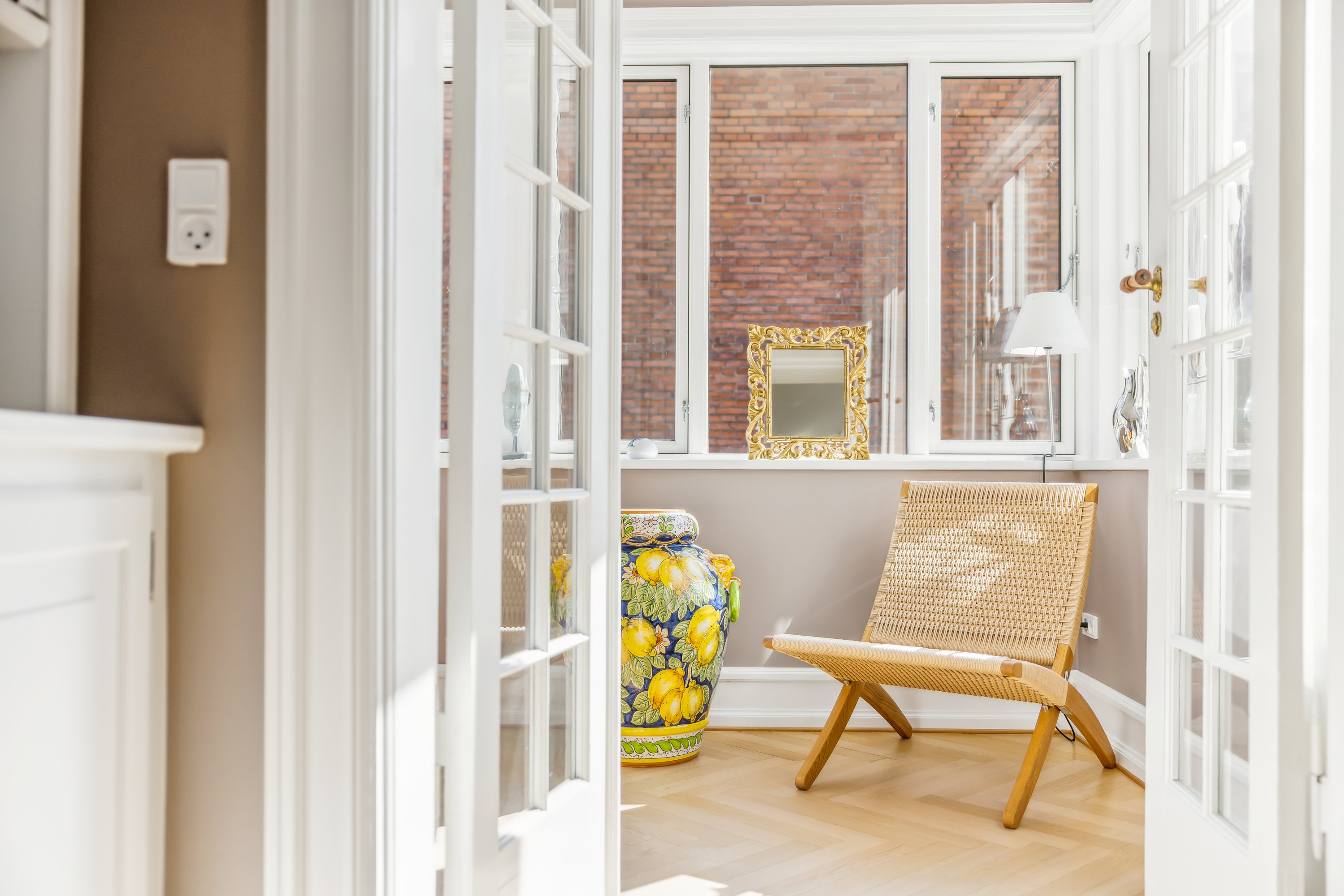 Fremhævet stue billede i fuldskærmstilstand. Billede af Fuglebakkevej 83, 1., 2000 Frederiksberg