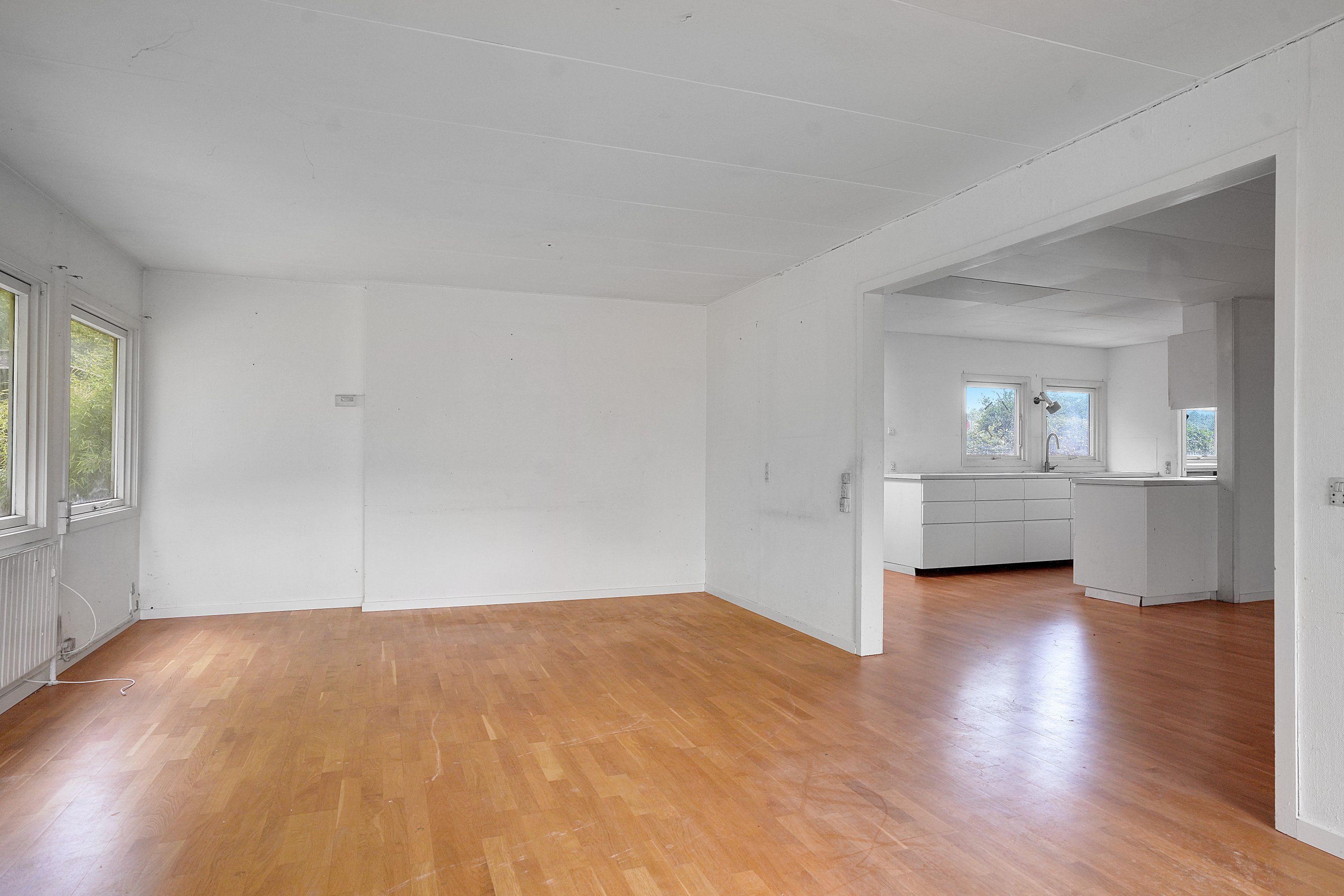 Fremhævet stue billede i fuldskærmstilstand. Billede af Kastanievej 13, 3480 Fredensborg