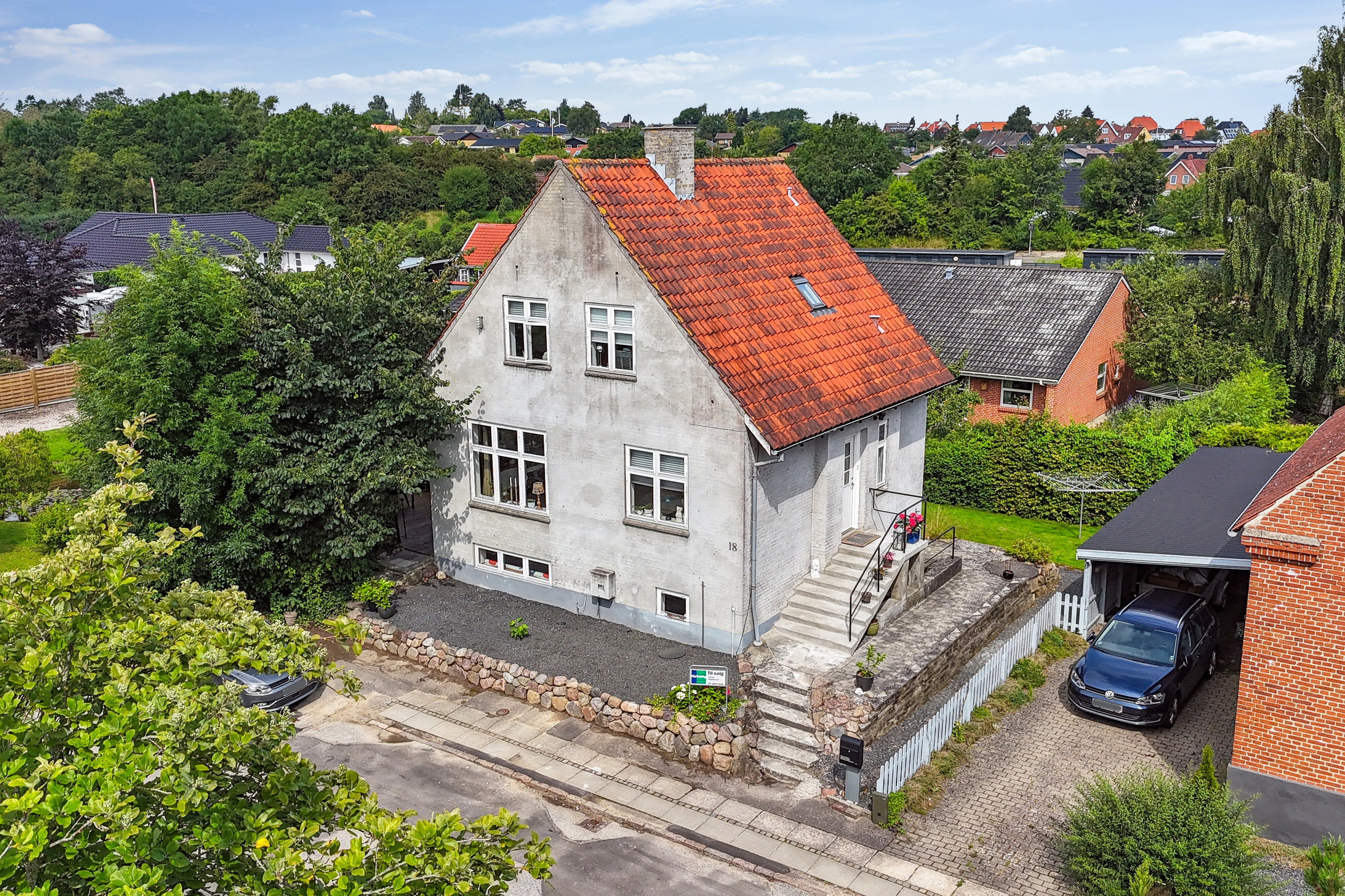 Fremhævet set fra vejen billede i fuldskærmstilstand. Billede af Gyldenløvesgade 18, 4200 Slagelse