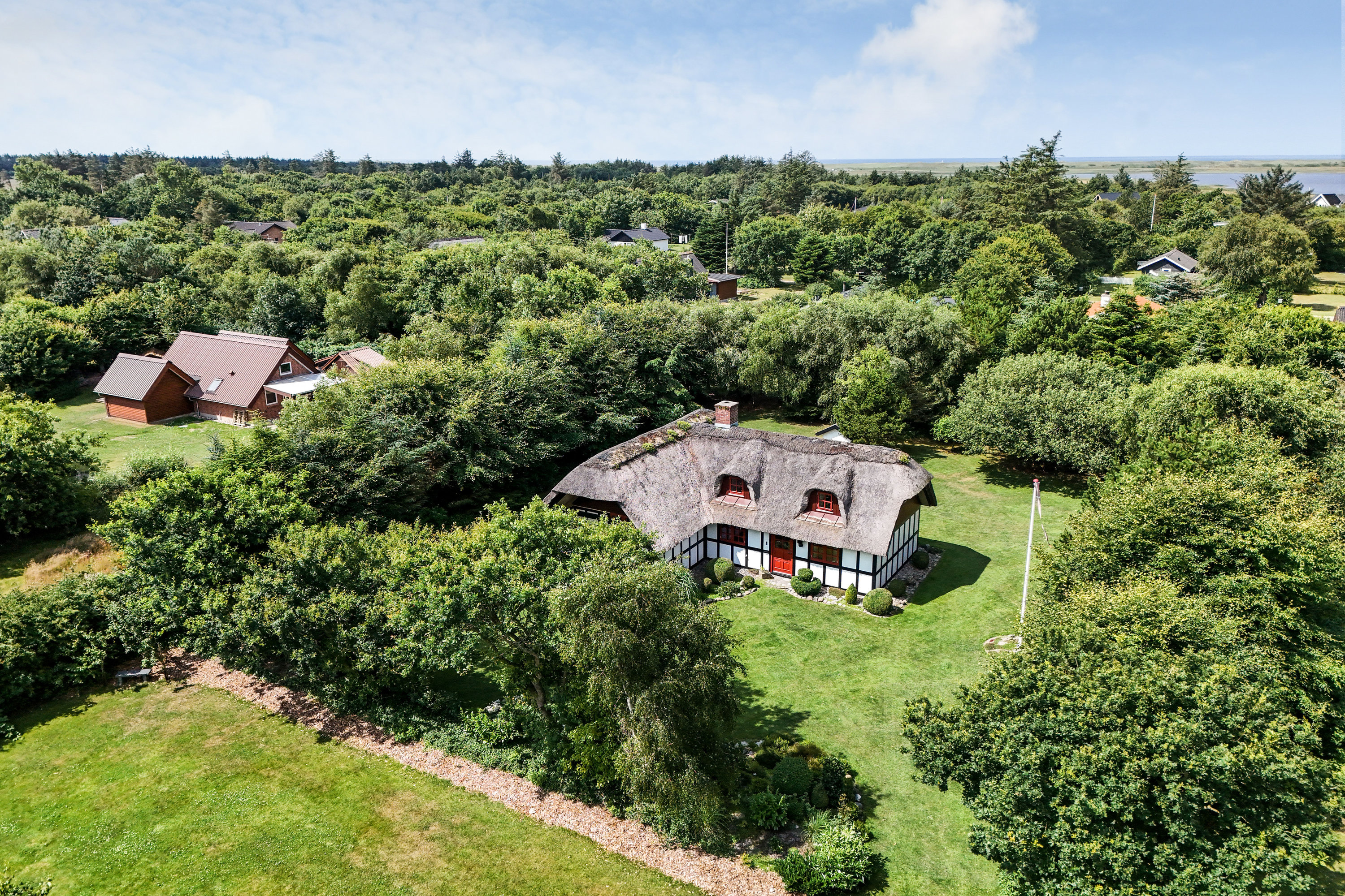 Fremhævet andet billede i fuldskærmstilstand. Billede af Helmklit 246, Nr Fjand, 6990 Ulfborg