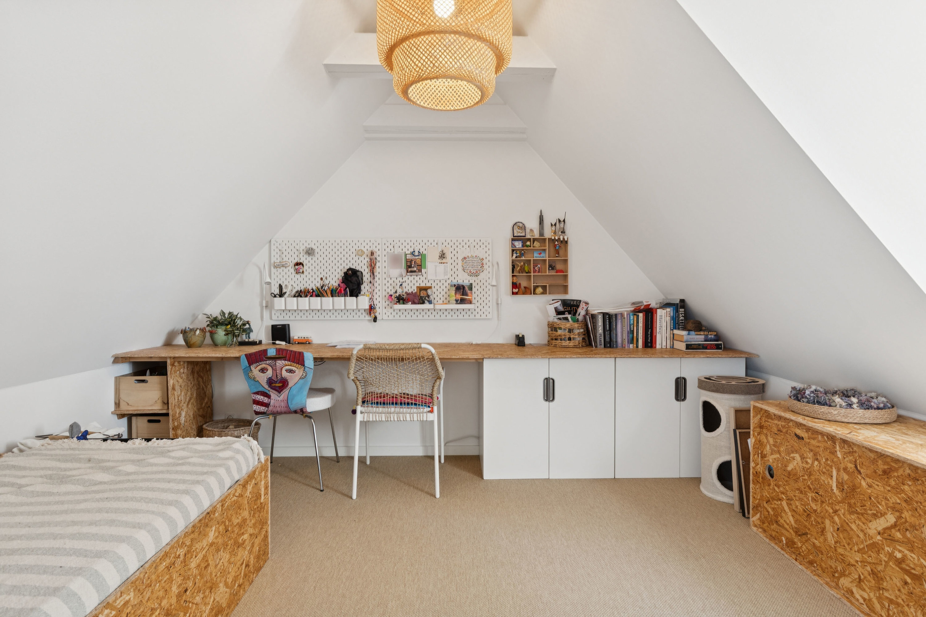 Fremhævet indendørs billede i fuldskærmstilstand. Billede af Store Kirkestræde 10, 9800 Hjørring