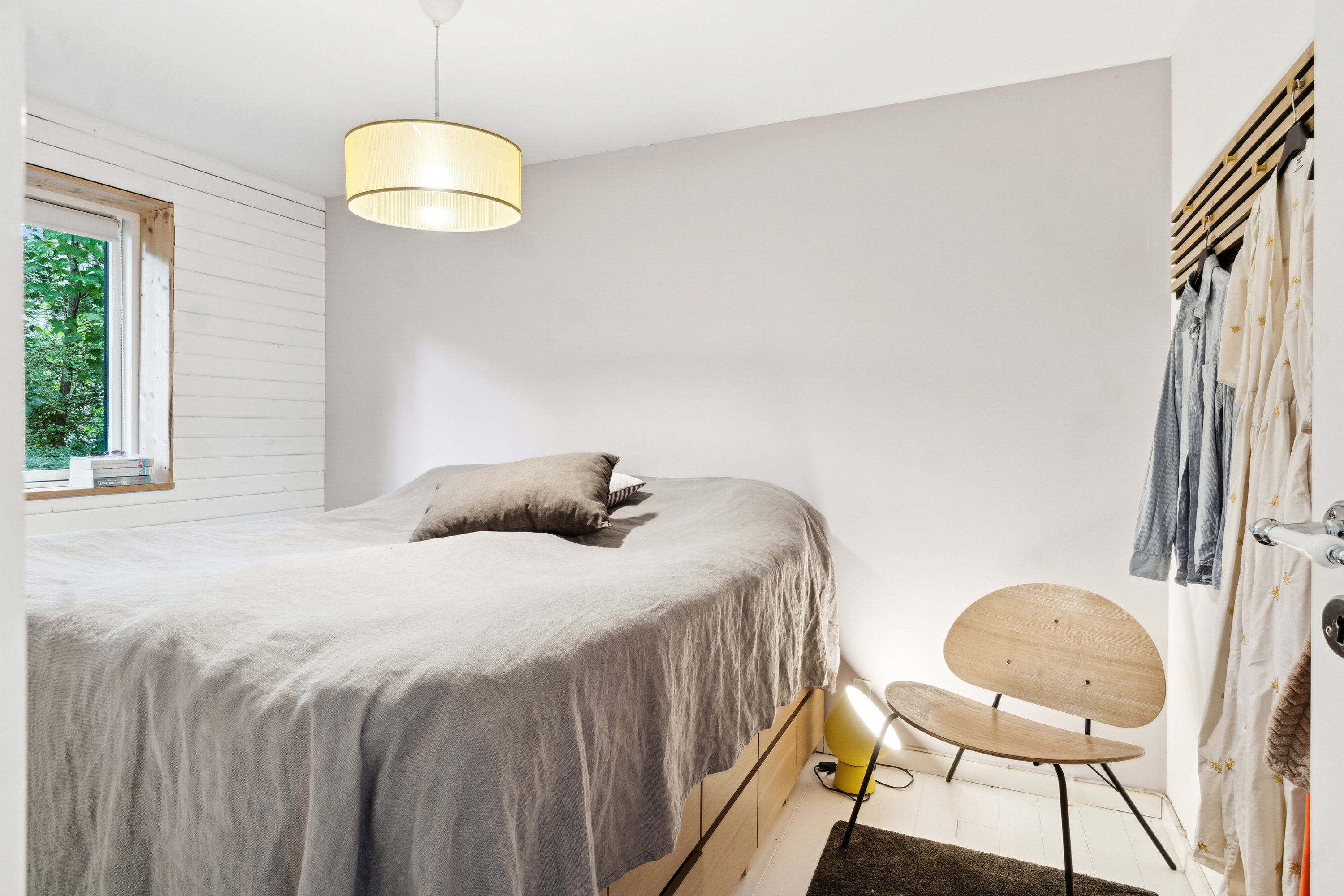 Fremhævet soveværelse billede i fuldskærmstilstand. Billede af Høgevej 13, Indelukket, 4550 Asnæs