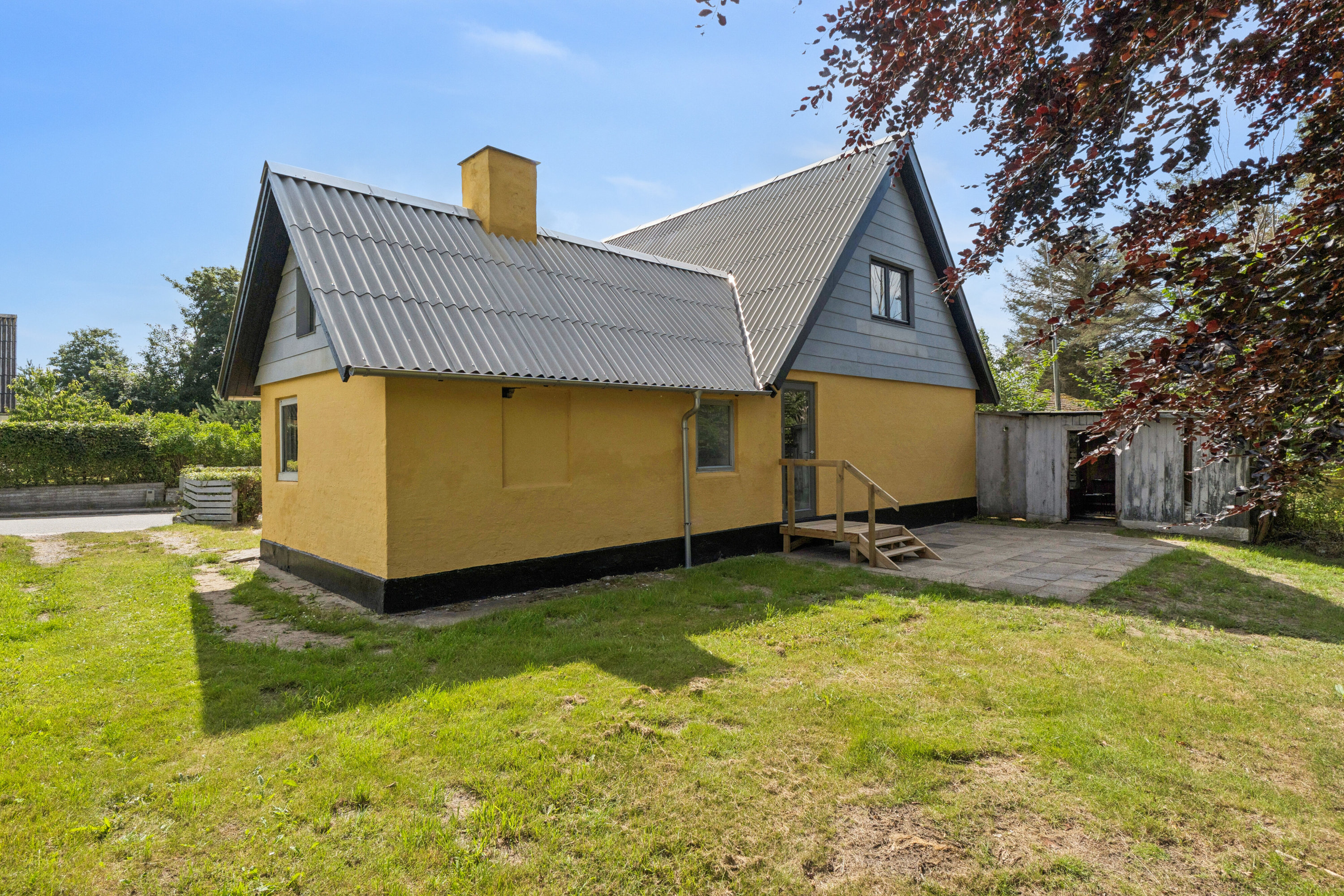 Miniaturebillede 1: set fra haven. Billede af Hørmestedvej 305, Hørmested, 9870 Sindal