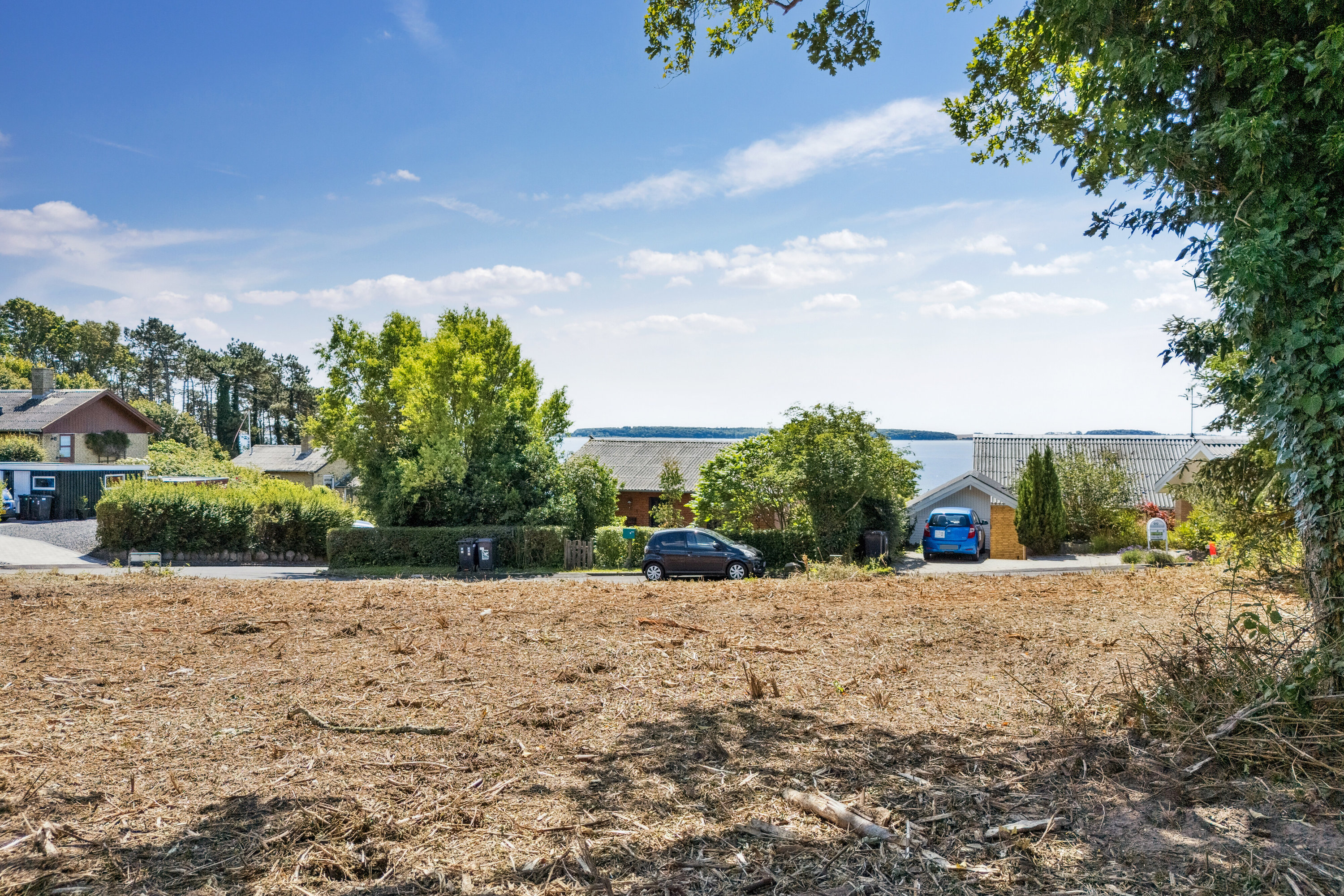 Fremhævet set fra haven billede i fuldskærmstilstand. Billede af Bakkedalsvej 3, 4400 Kalundborg