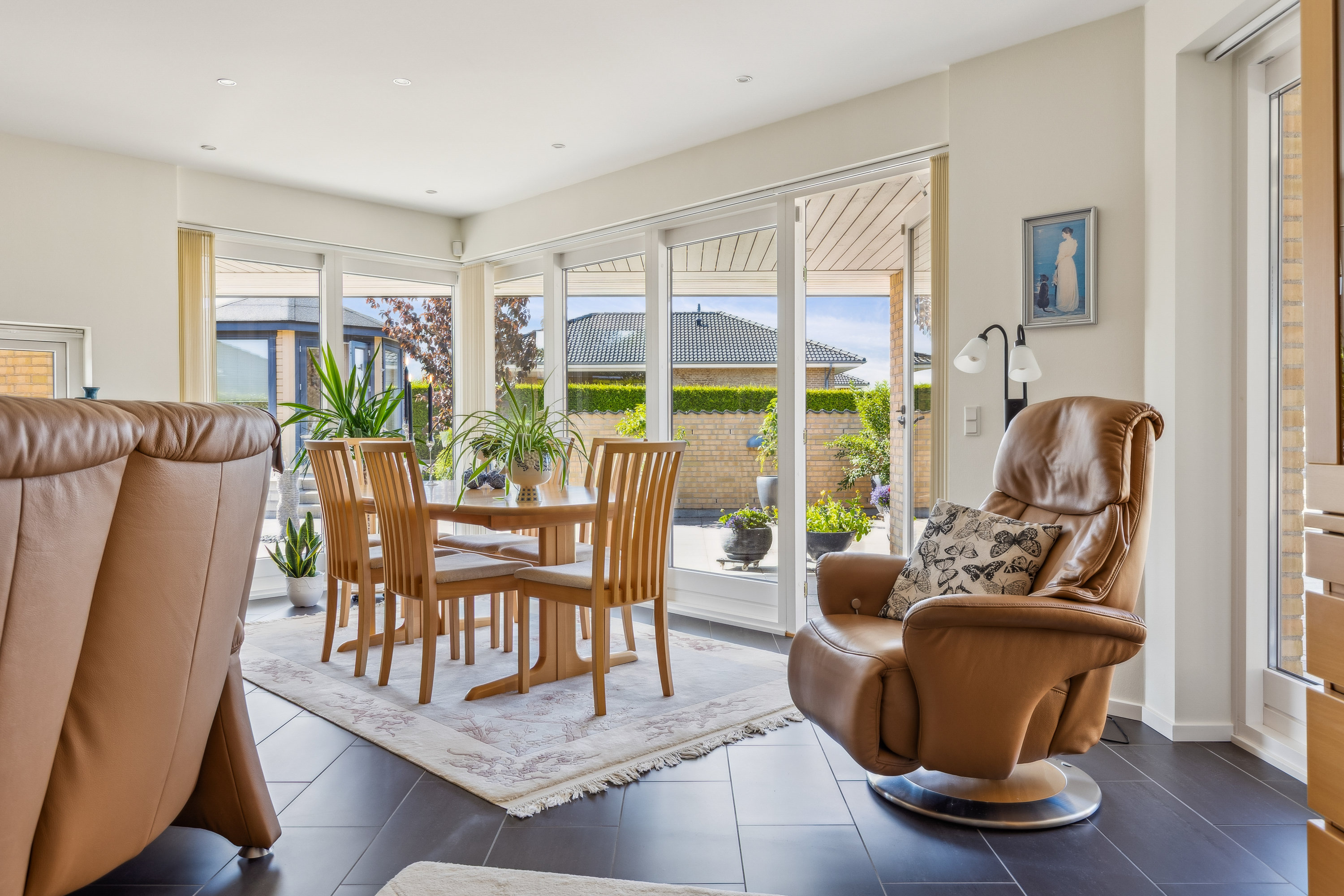 Fremhævet stue billede i fuldskærmstilstand. Billede af Bonderosevej 8, 4450 Jyderup