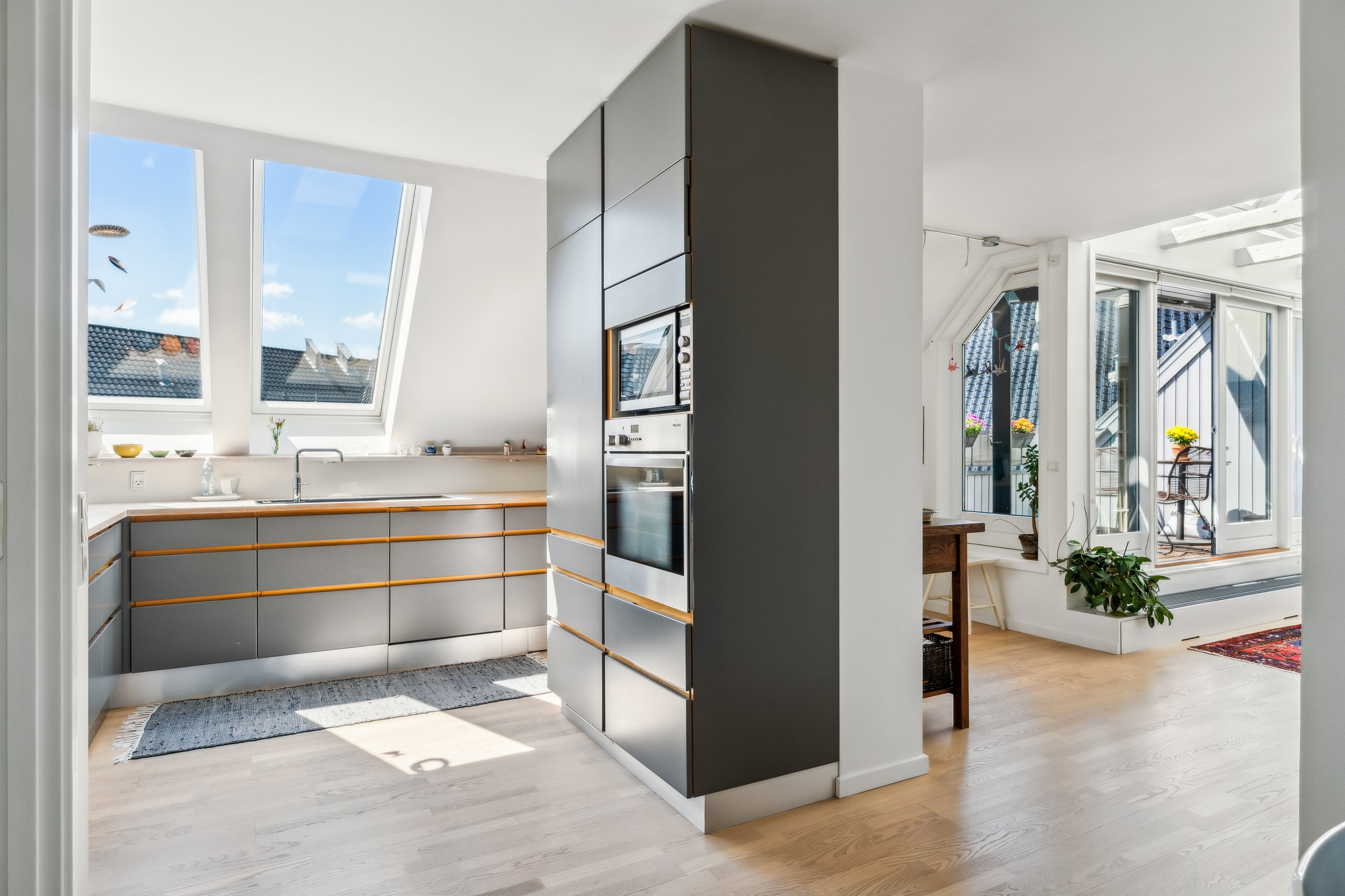 Fremhævet værelse billede i fuldskærmstilstand. Billede af Fridtjof Nansens Plads 3, 5. th., 2100 København Ø