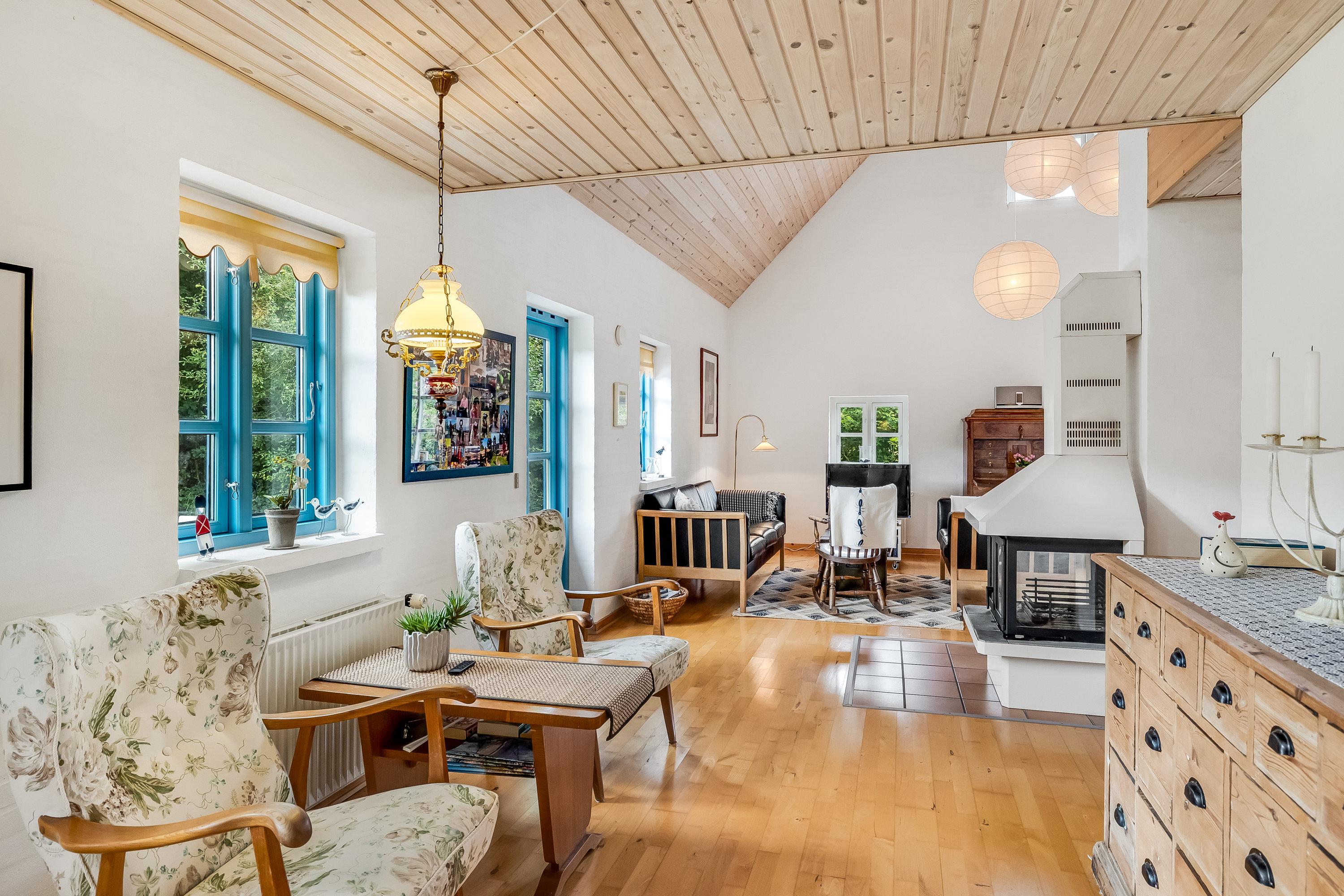 Fremhævet stue billede i fuldskærmstilstand. Billede af Skelmosevej 14, Stadil, 6980 Tim