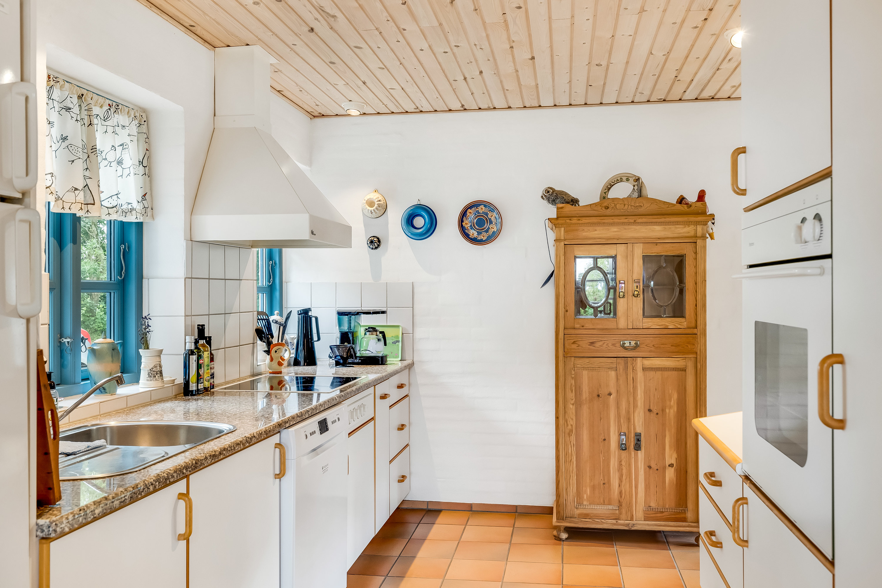 Fremhævet køkken billede i fuldskærmstilstand. Billede af Skelmosevej 14, Stadil, 6980 Tim