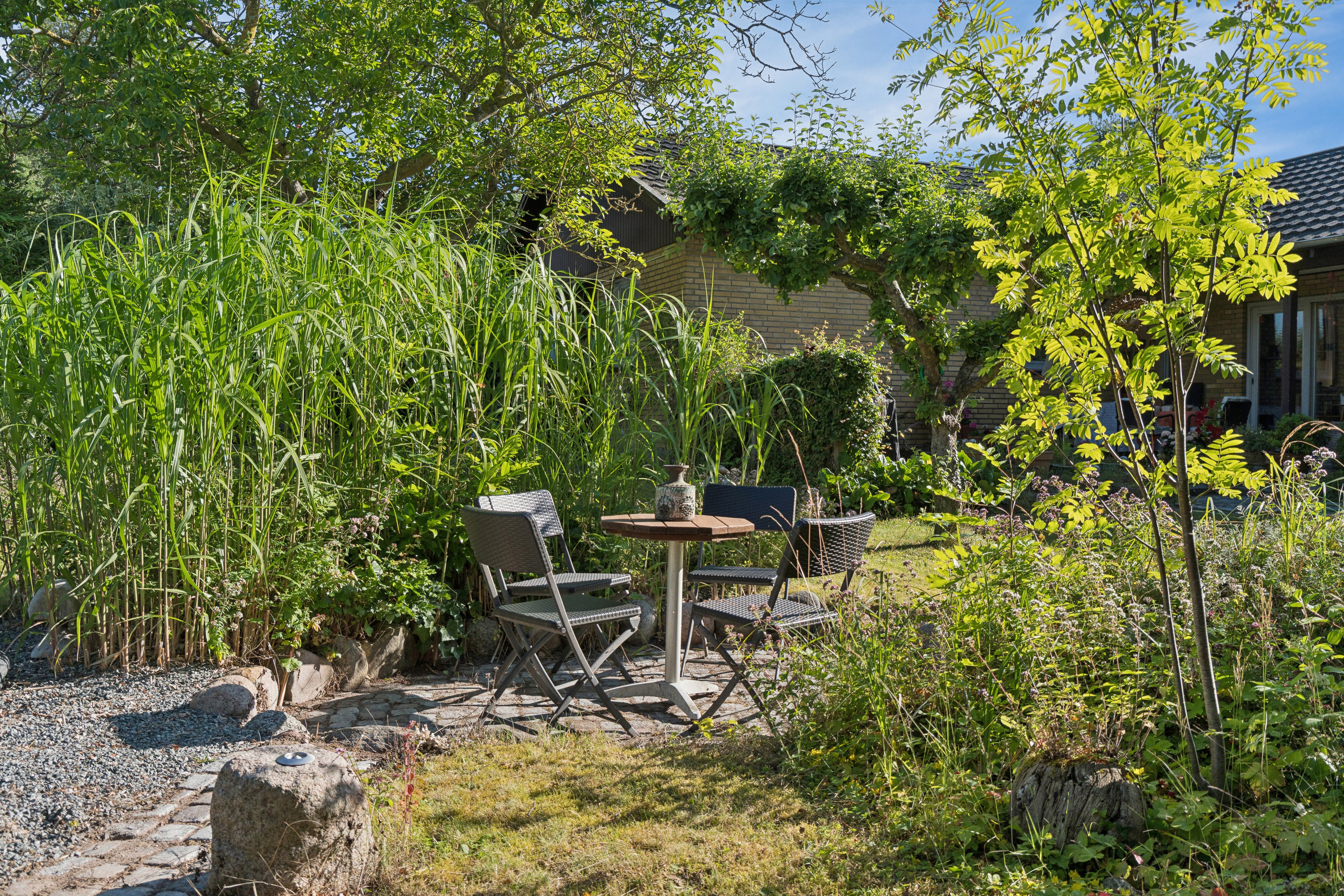 Fremhævet terrasse billede i fuldskærmstilstand. Billede af Ølunden 9, 5330 Munkebo