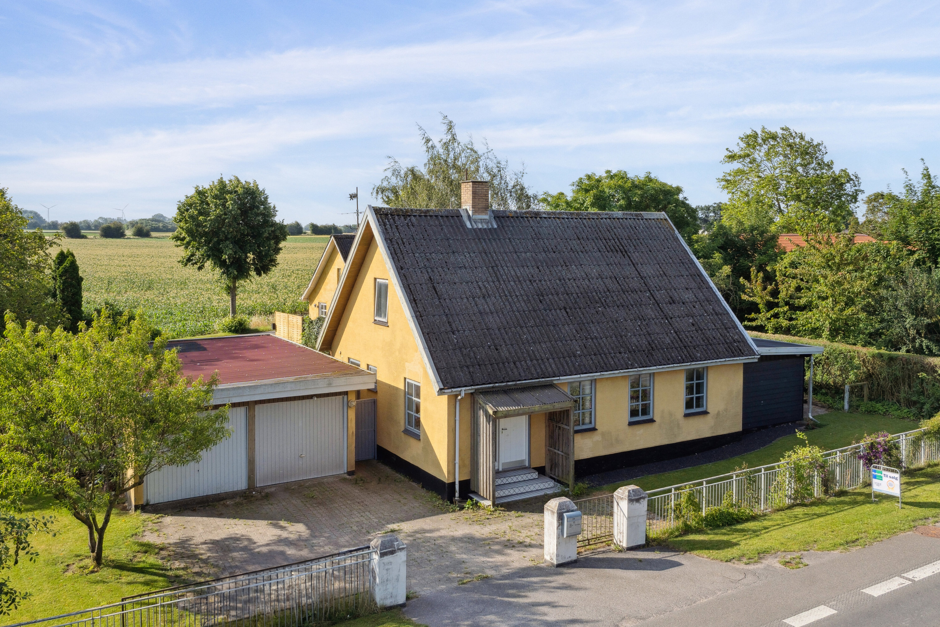 Fremhævet set fra vejen billede i fuldskærmstilstand. Billede af Sorø Landevej 226, Eggeslevmagle, 4230 Skælskør