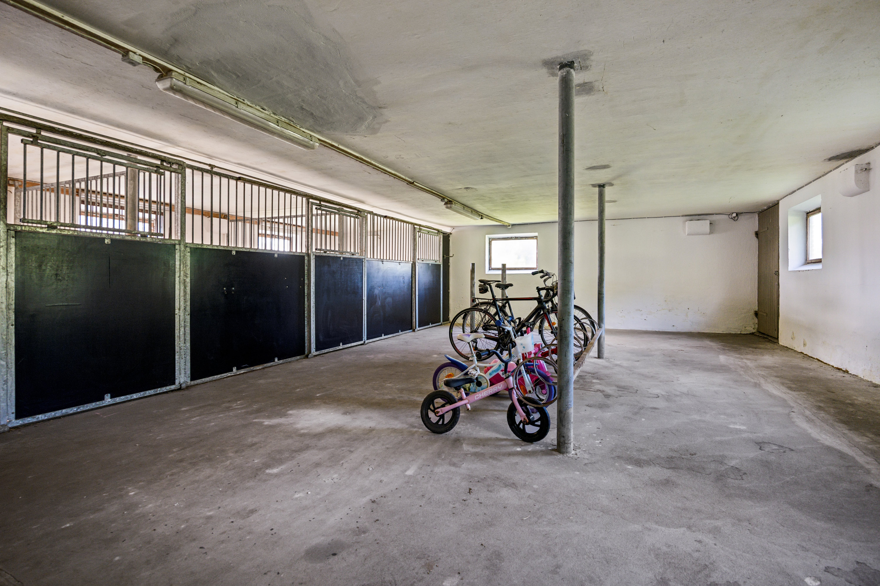 Fremhævet udhus billede i fuldskærmstilstand. Billede af Søndermarksvej 5, Stenild, 9500 Hobro