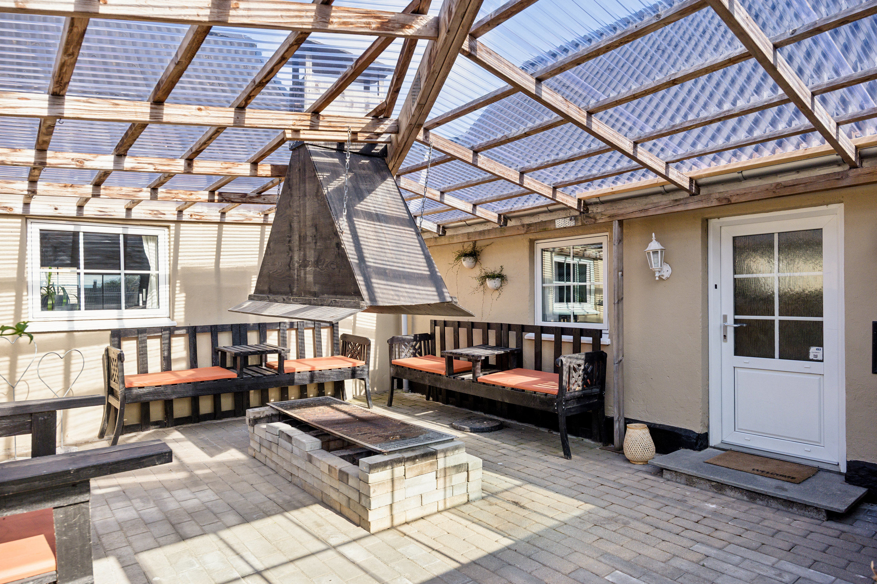 Fremhævet terrasse billede i fuldskærmstilstand. Billede af Søndermarksvej 5, Stenild, 9500 Hobro