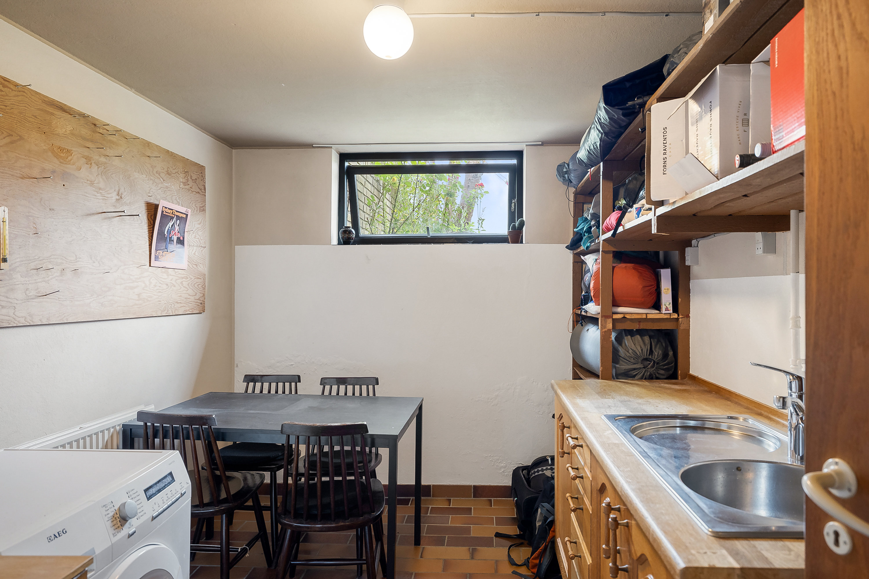 Fremhævet  billede i fuldskærmstilstand. Billede af Brabrand Skovvej 14, 8220 Brabrand