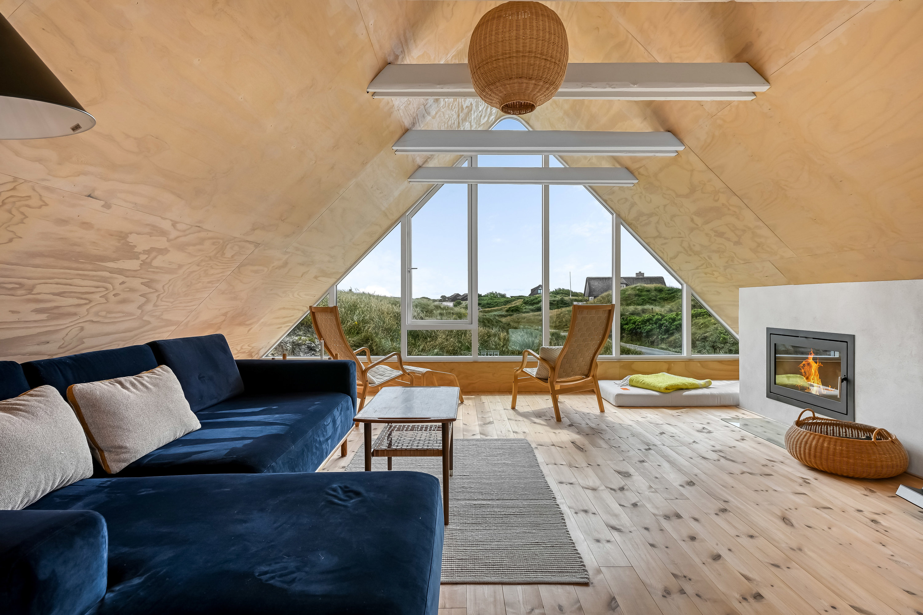 Fremhævet stue billede i fuldskærmstilstand. Billede af Slunden 110, Rindby Strand, 6720 Fanø