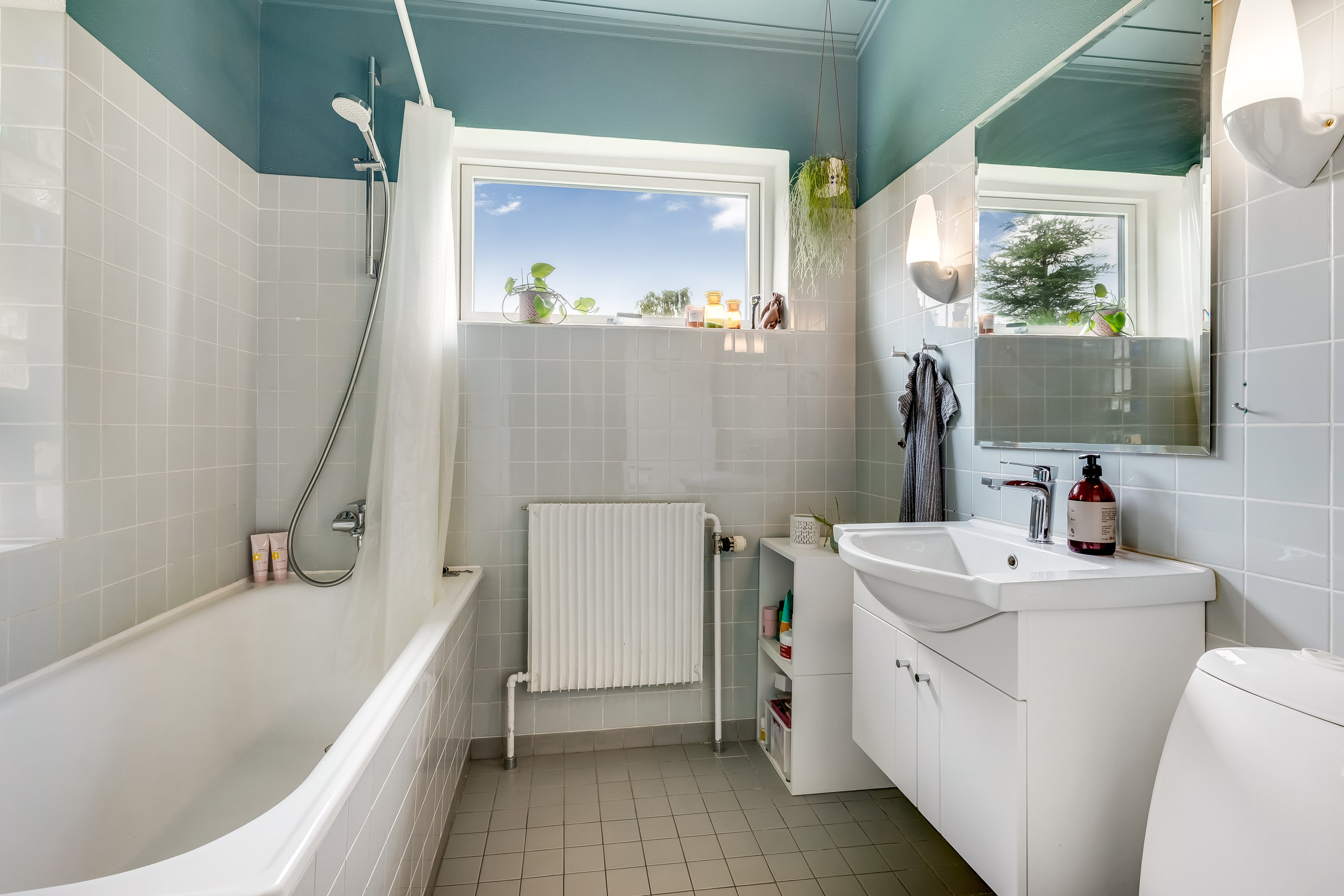 Fremhævet badeværelse billede i fuldskærmstilstand. Billede af Kimsvej 9, 7500 Holstebro