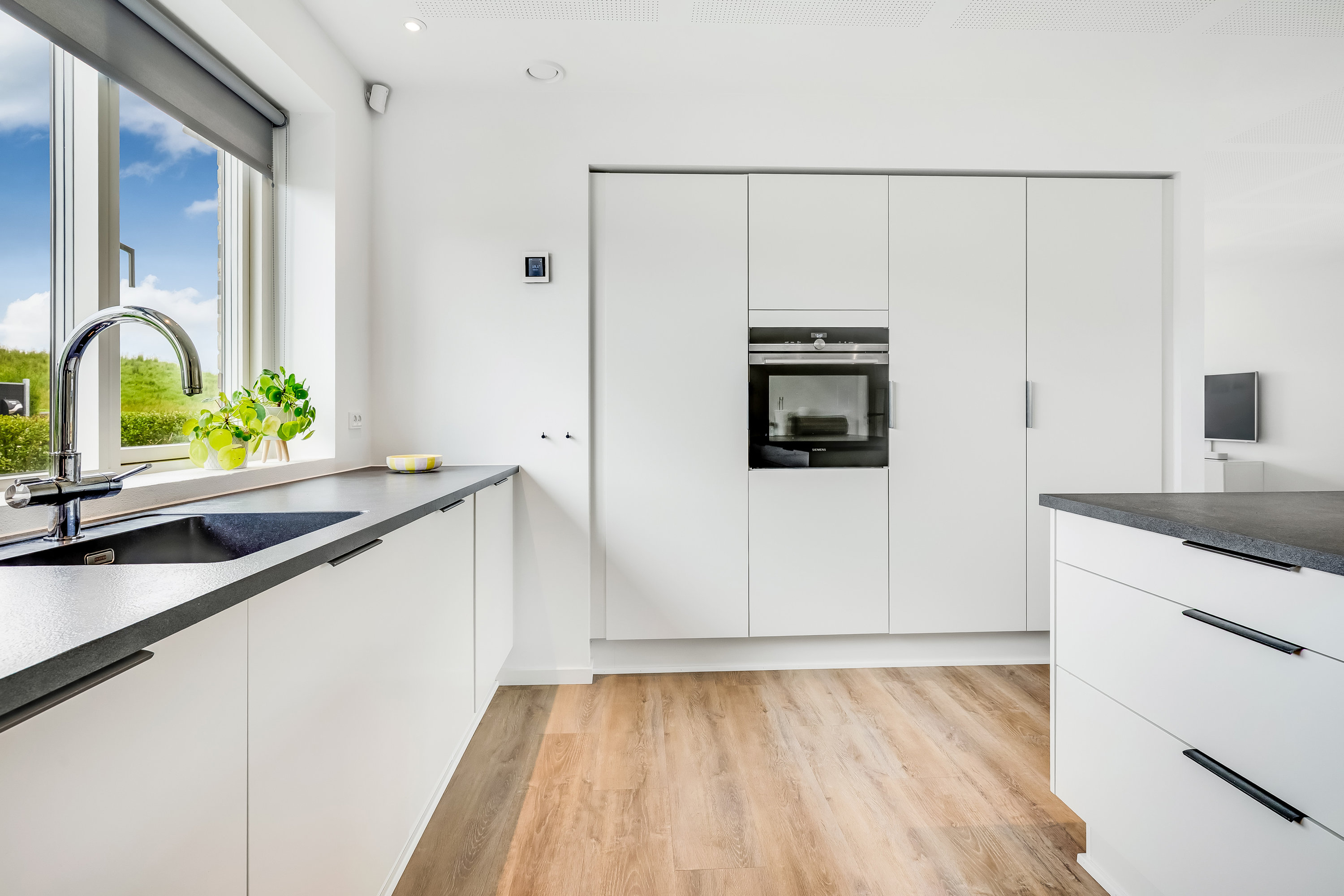 Miniaturebillede 2: andet. Billede af Hvalfisken 1, Mejrup, 7500 Holstebro