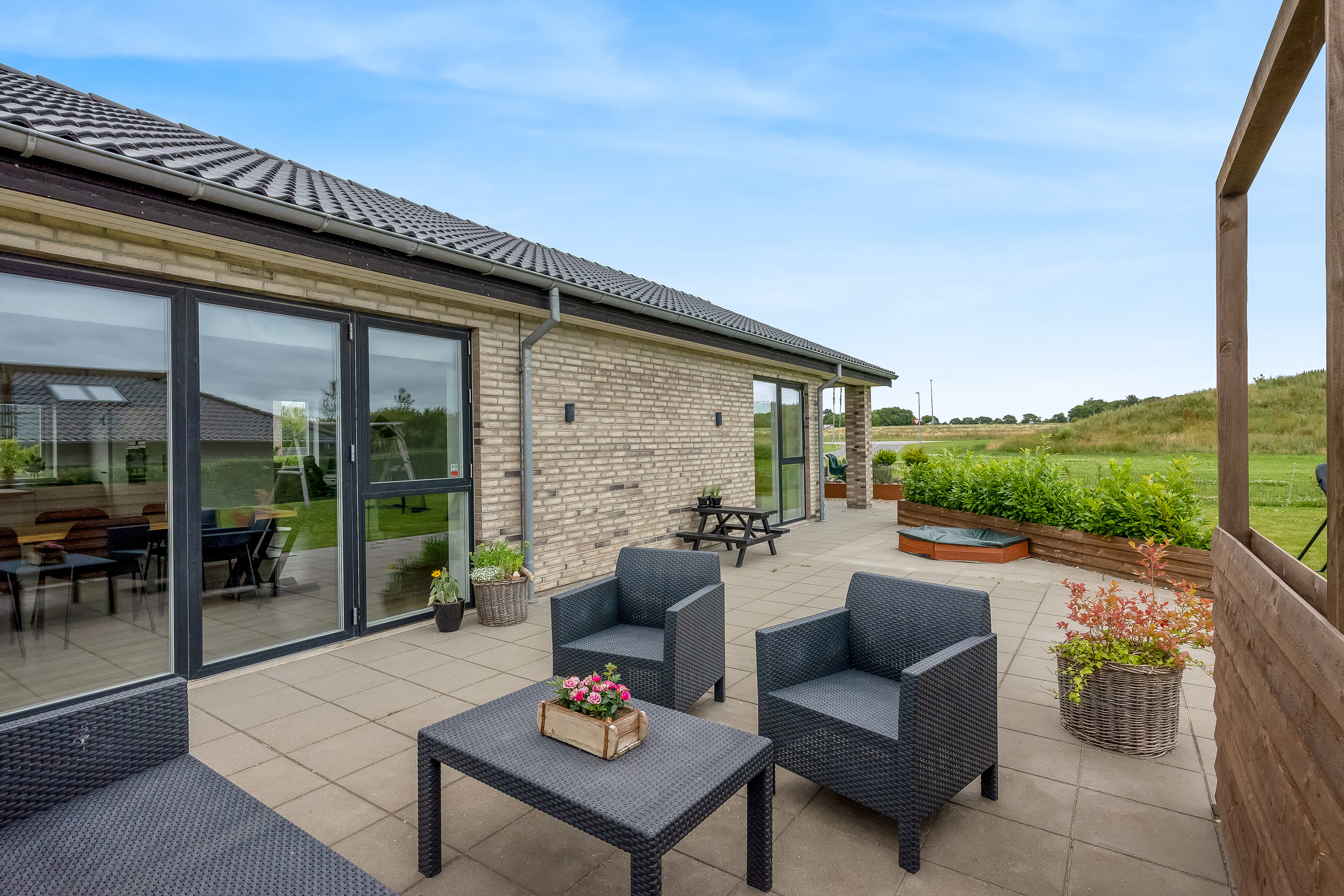 Fremhævet terrasse billede i fuldskærmstilstand. Billede af Hvalfisken 1, Mejrup, 7500 Holstebro