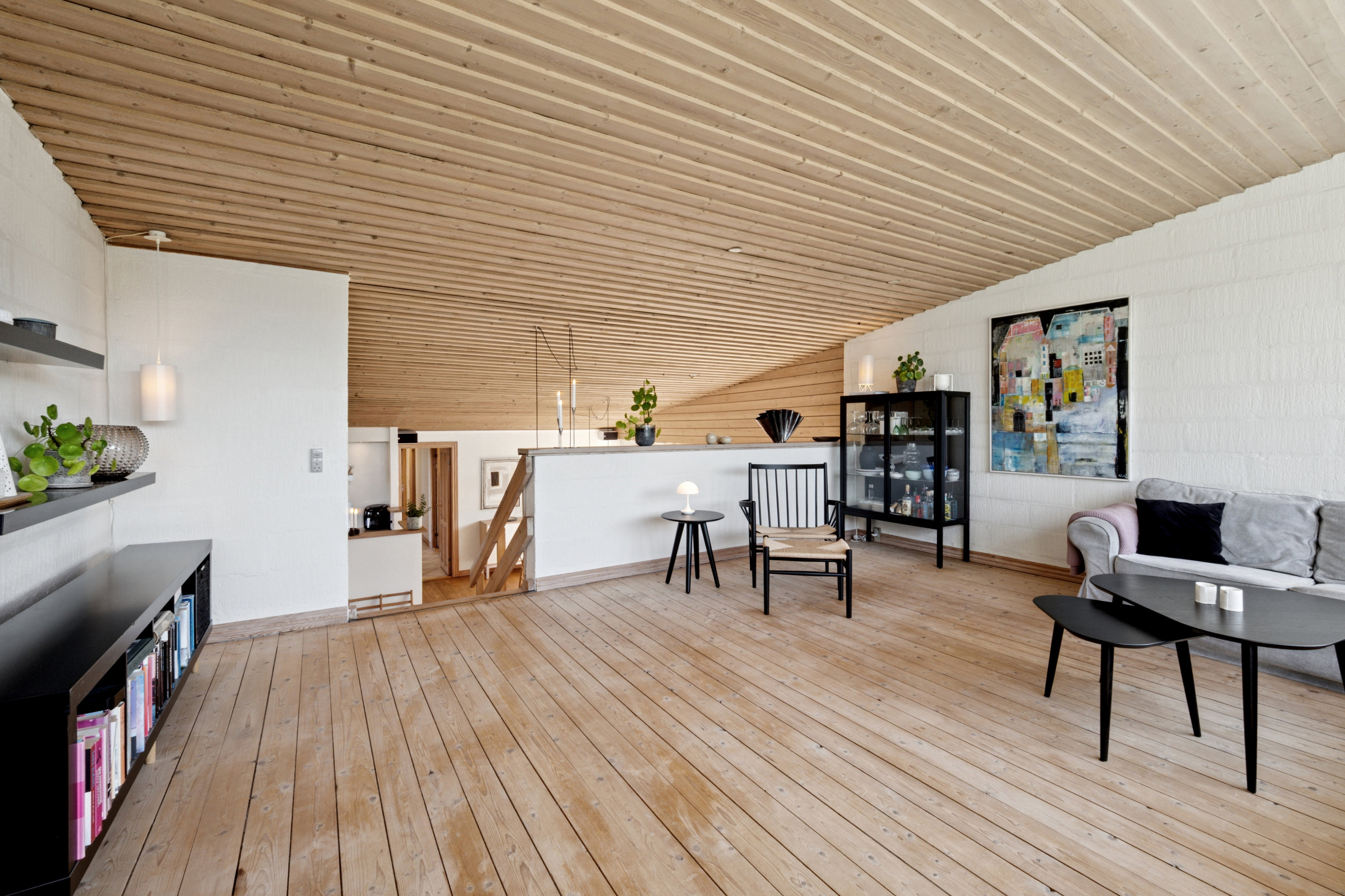 Fremhævet stue billede i fuldskærmstilstand. Billede af Fjordvænget 60, 8832 Skals