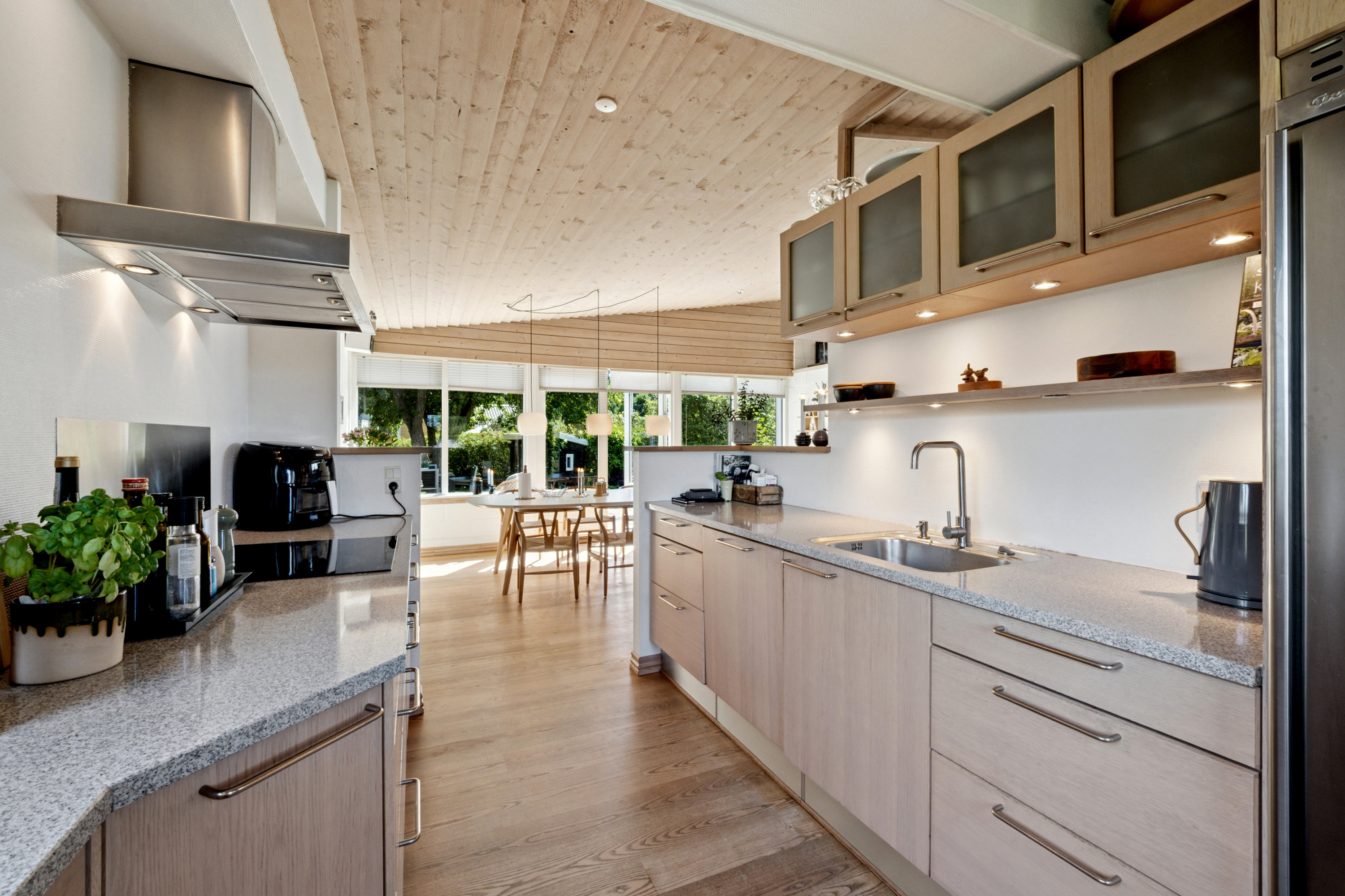 Fremhævet køkken billede i fuldskærmstilstand. Billede af Fjordvænget 60, 8832 Skals